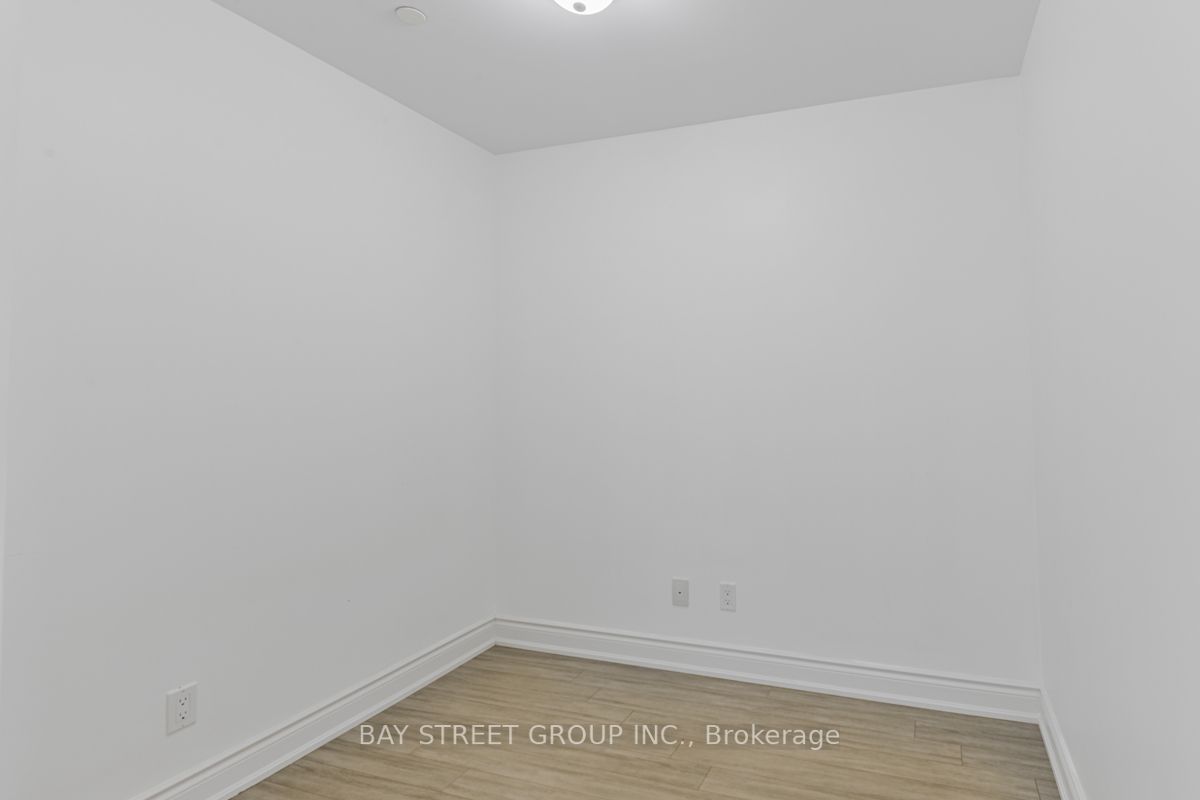 99 South Town Centre Blvd, #Ph1216