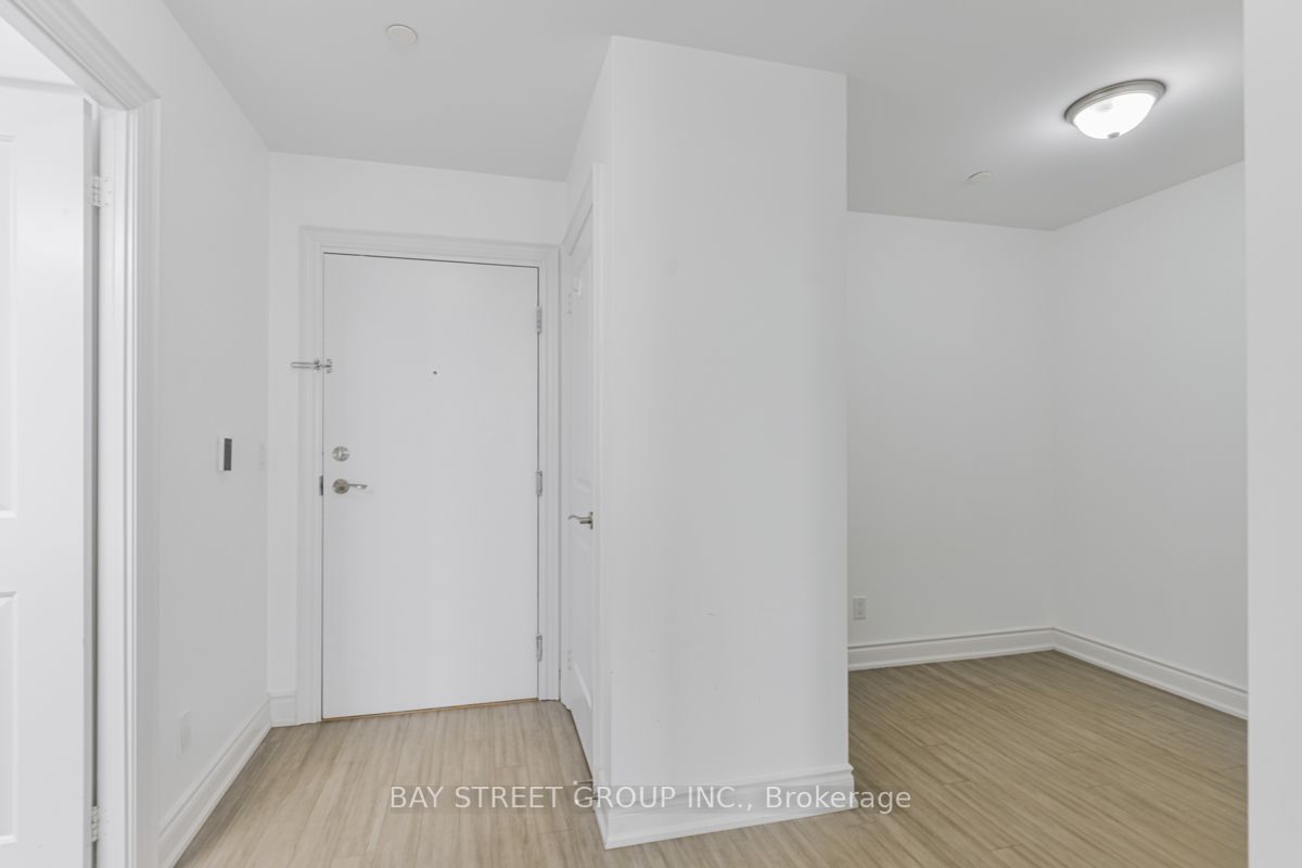99 South Town Centre Blvd, #Ph1216