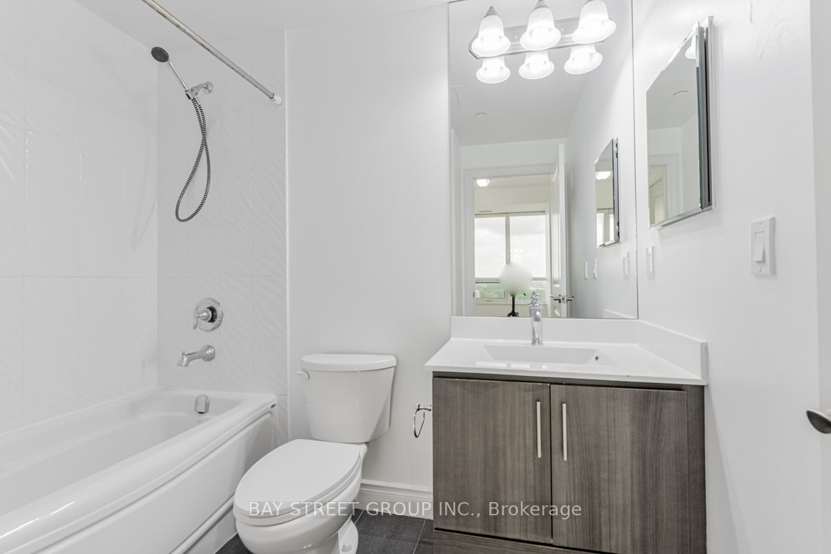 99 South Town Centre Blvd, #Ph1216