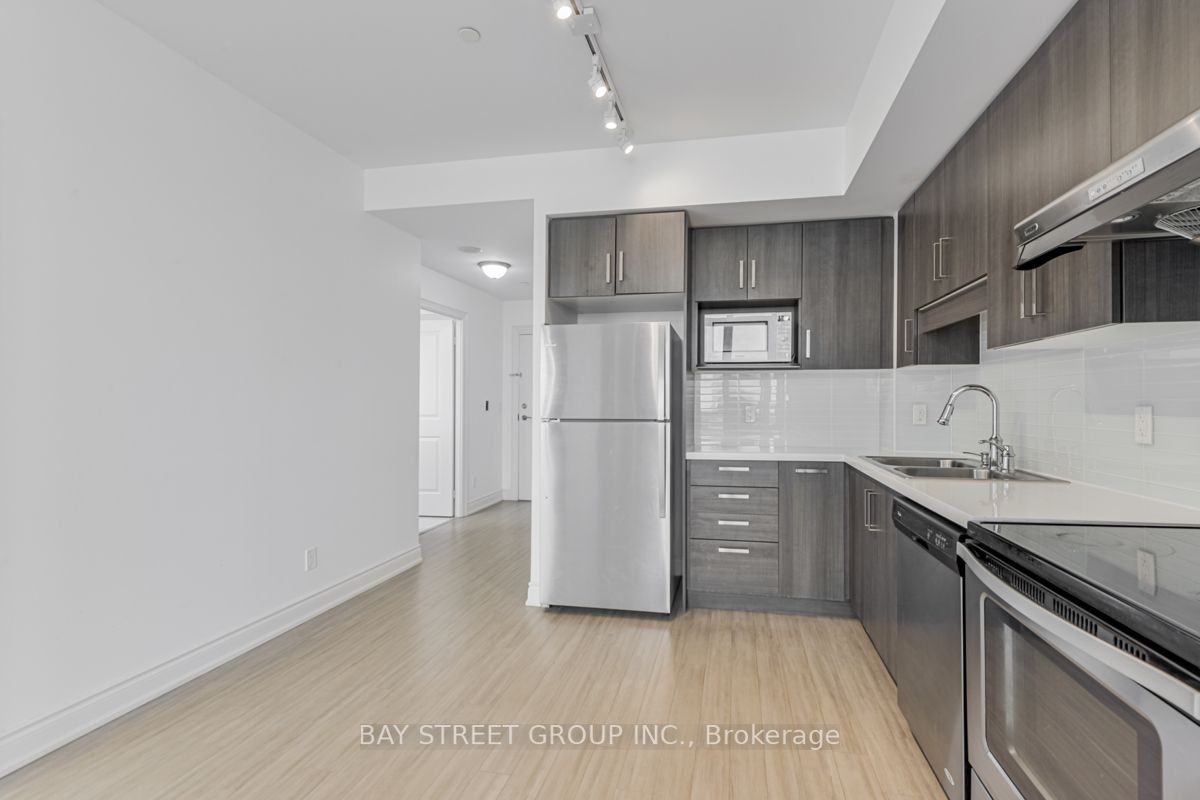 99 South Town Centre Blvd, #Ph1216