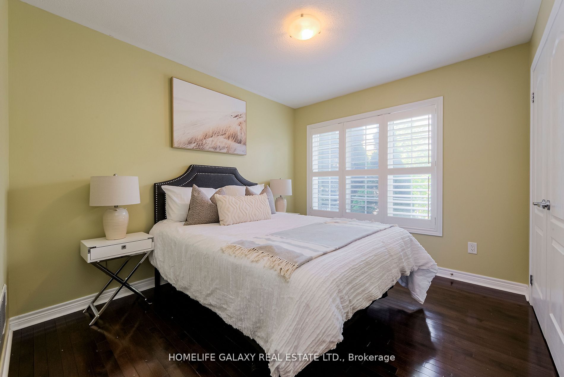17 Ivy Stone Crt