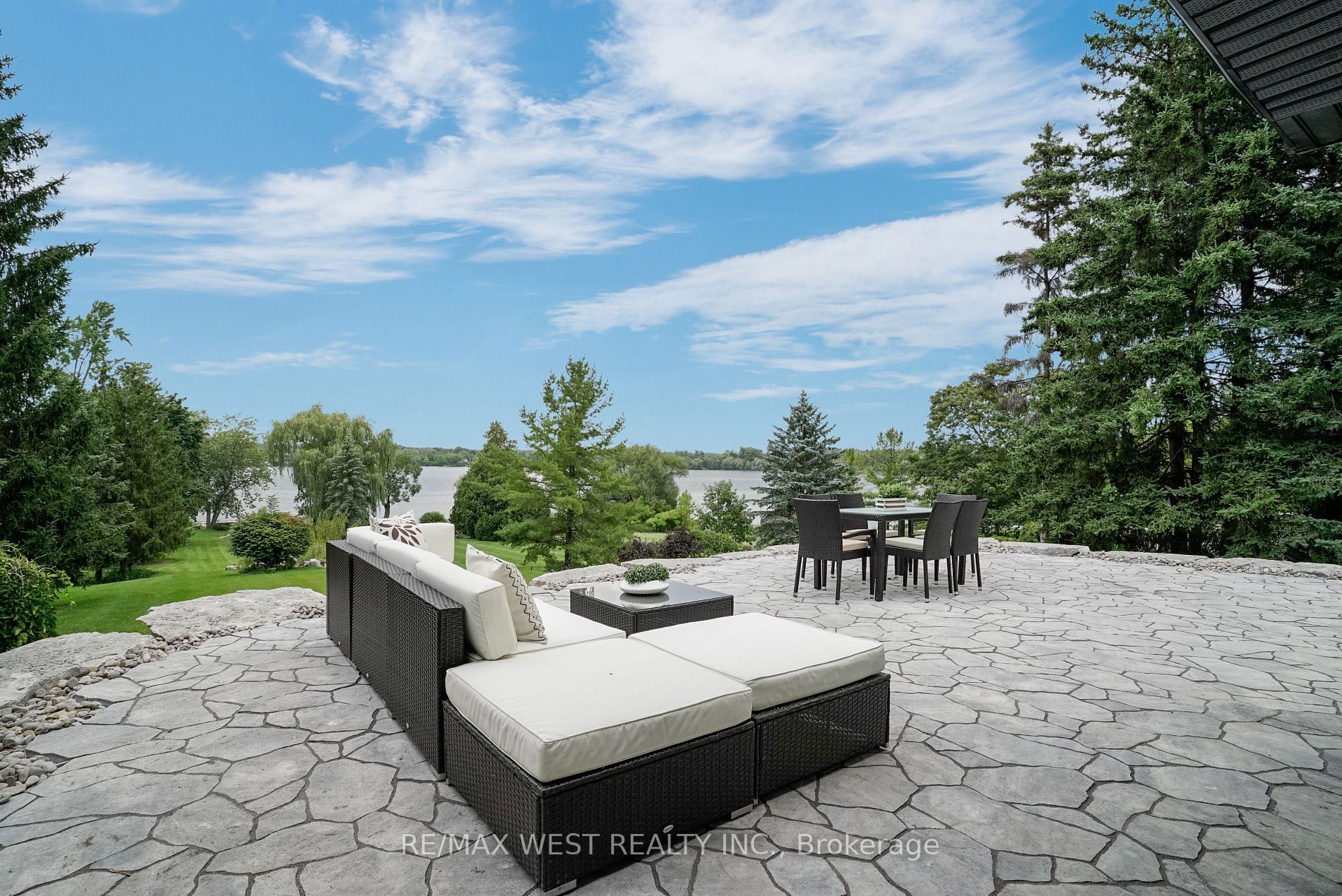 516 Sunset Beach Rd