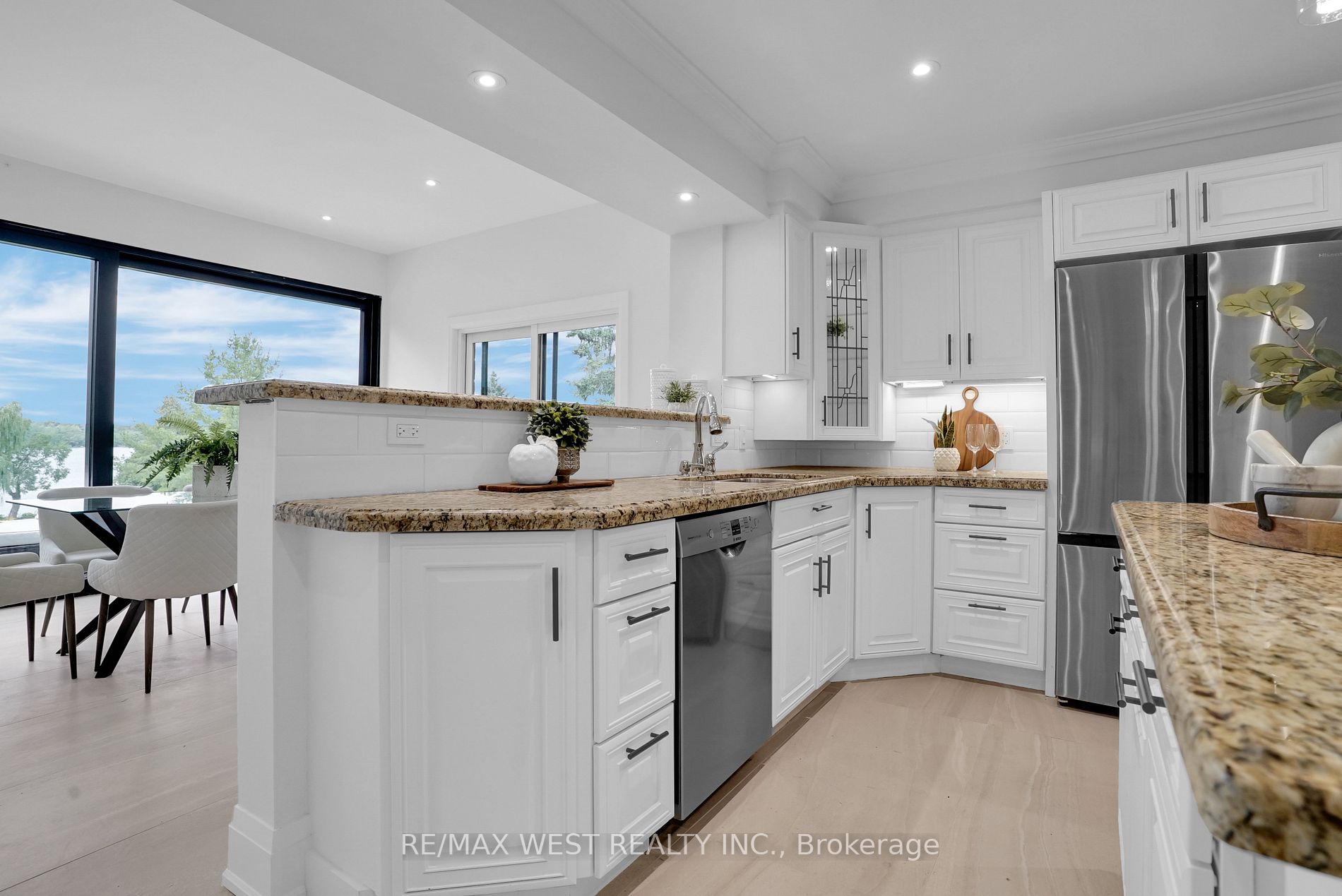 516 Sunset Beach Rd