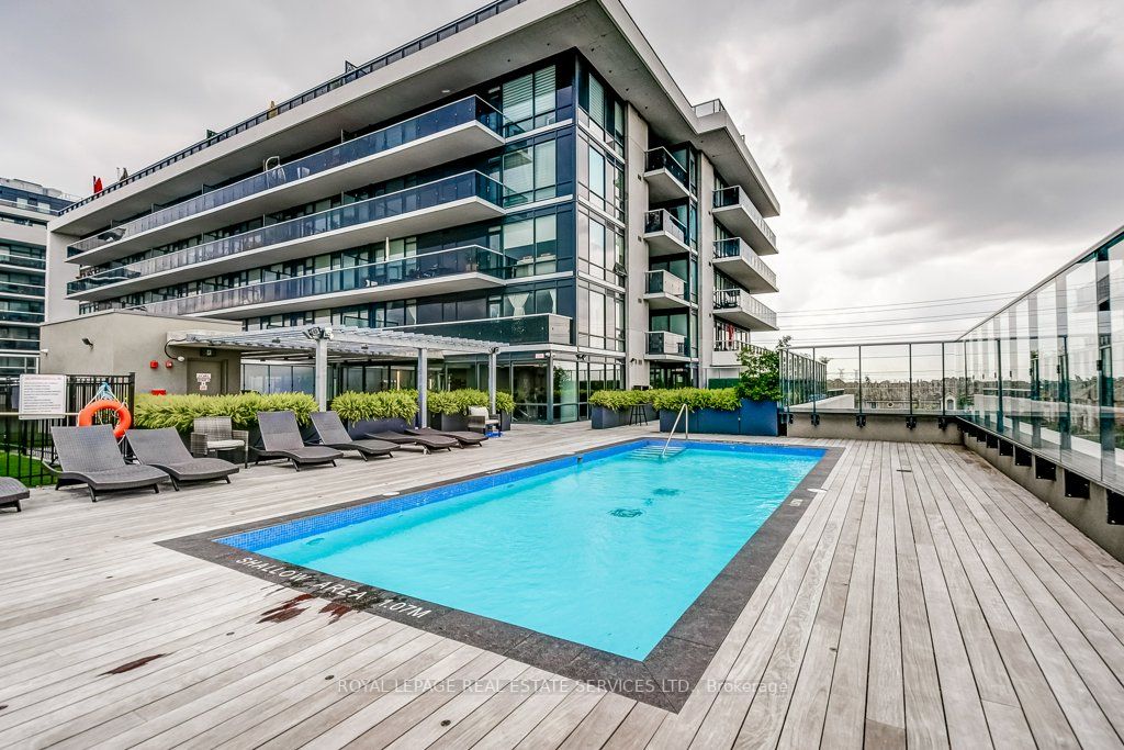 4800 Highway 7, #511