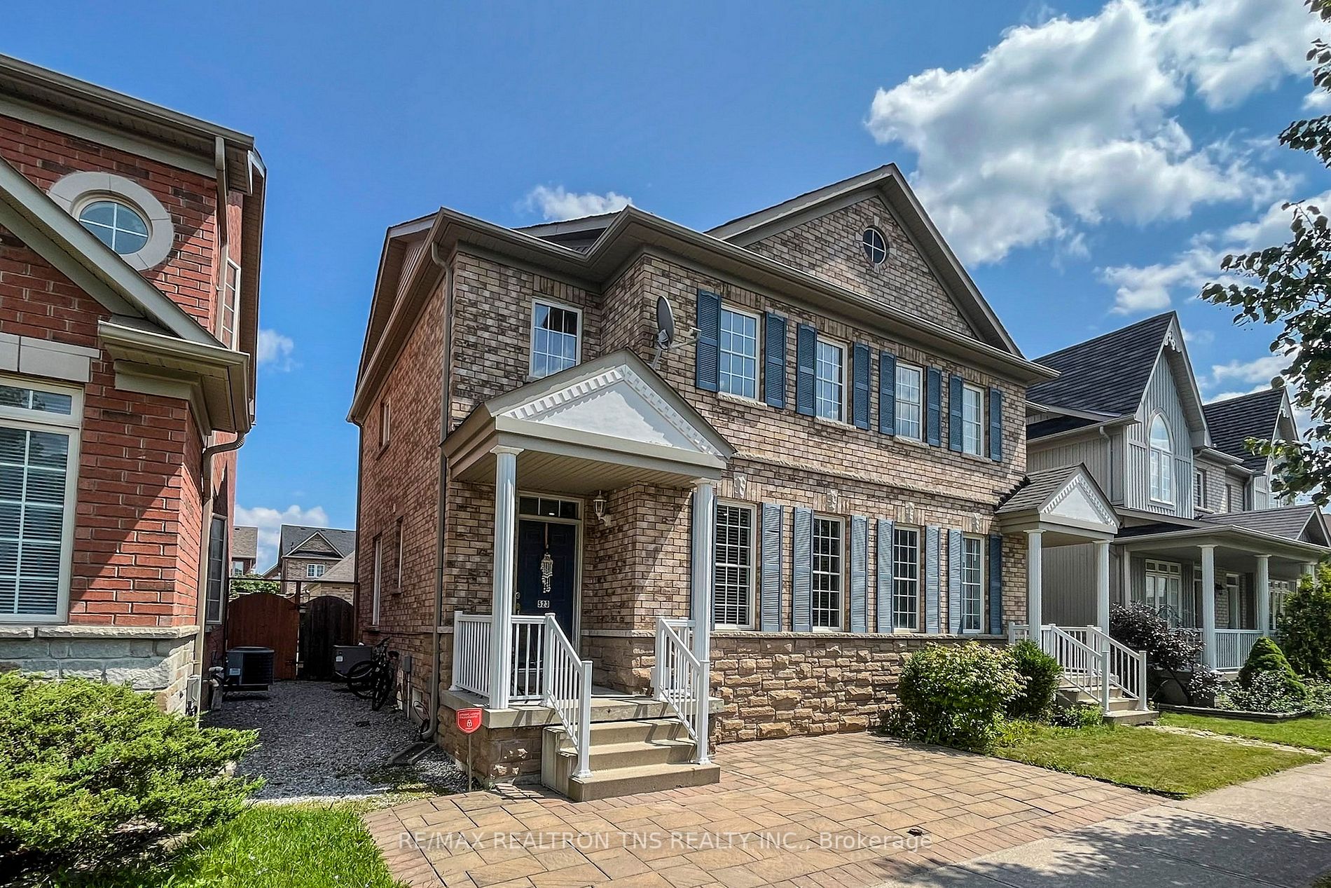 523 Country Glen Rd