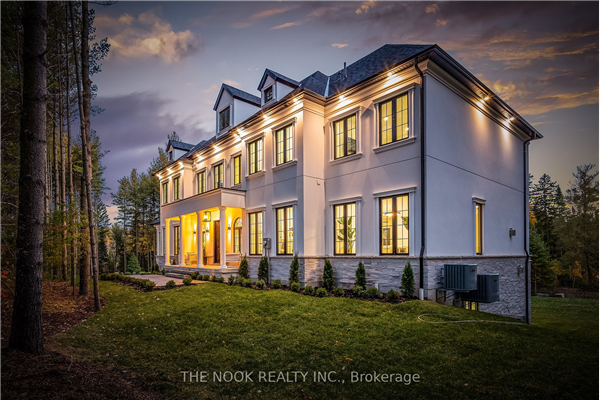 380 Reach St, Uxbridge