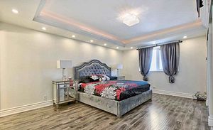 9235 Jane St, #1505