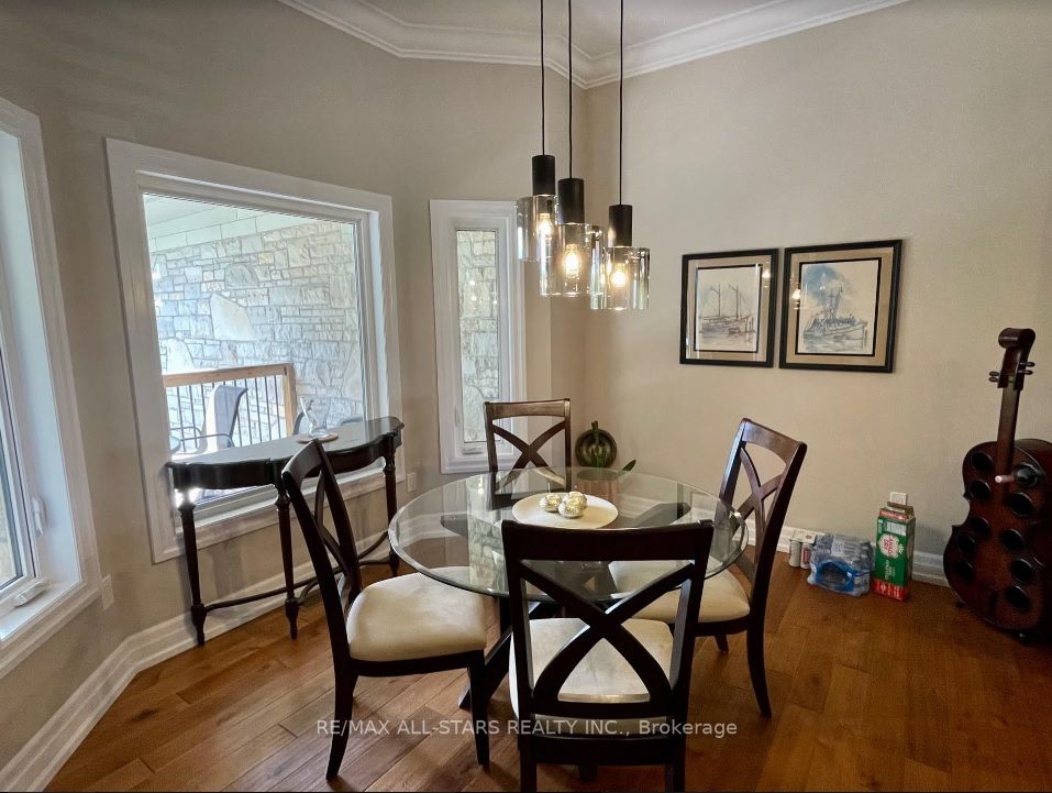 349 Zephyr Rd