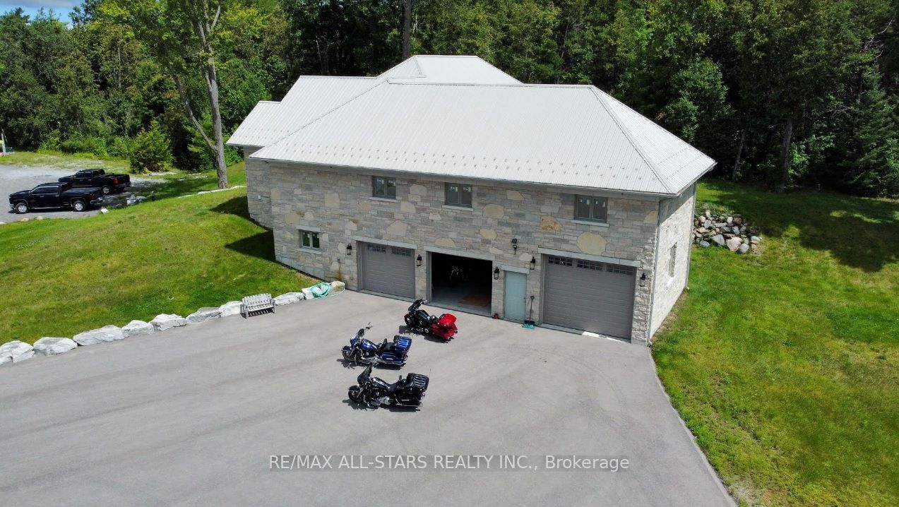 349 Zephyr Rd