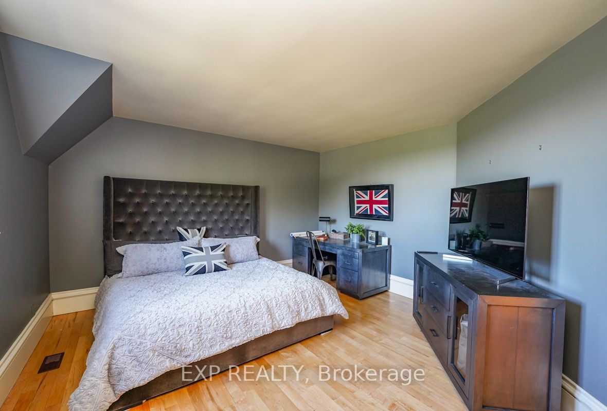 Listing N6736470 - Large Photo # 31