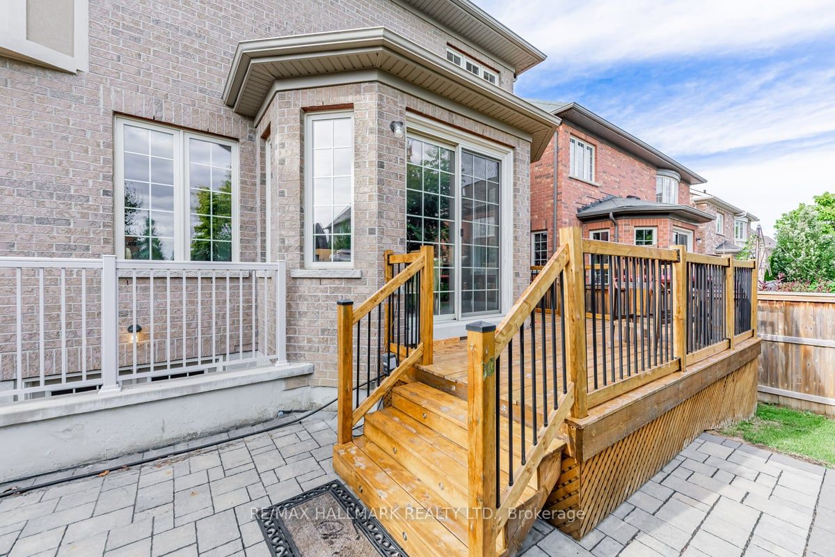 92 Glenheron Crescent