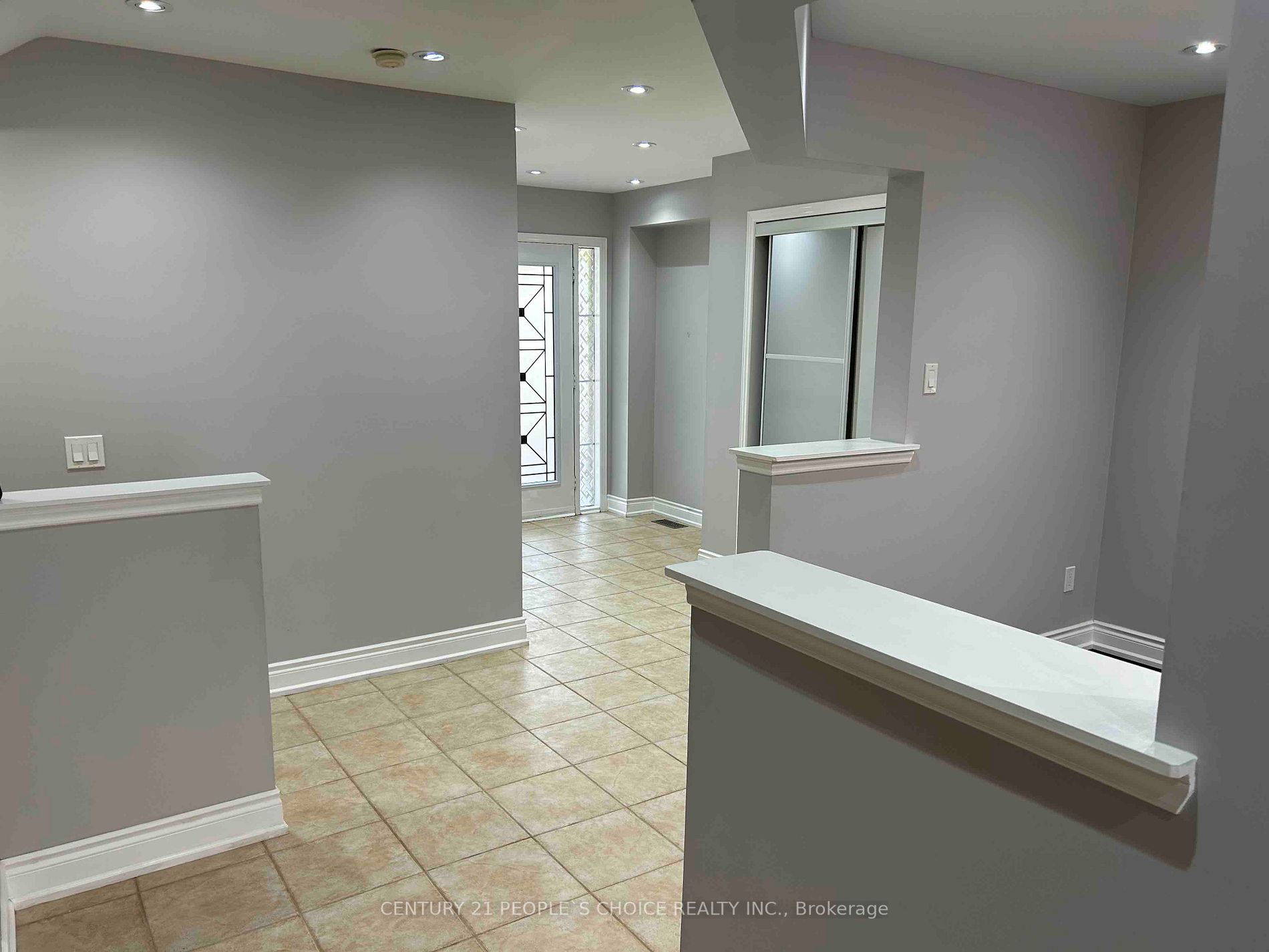 51 Echo Ridge Cres