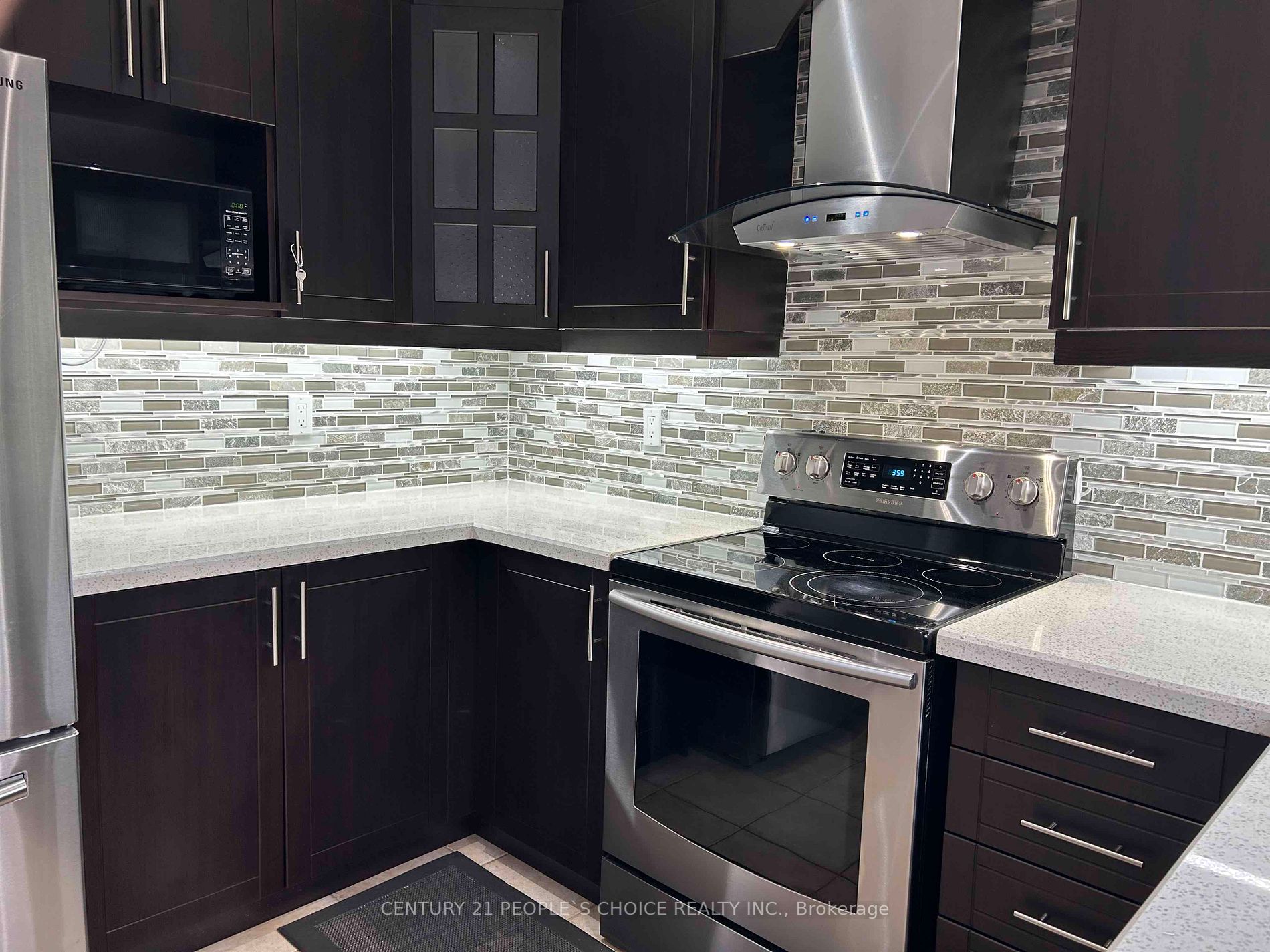 51 Echo Ridge Cres