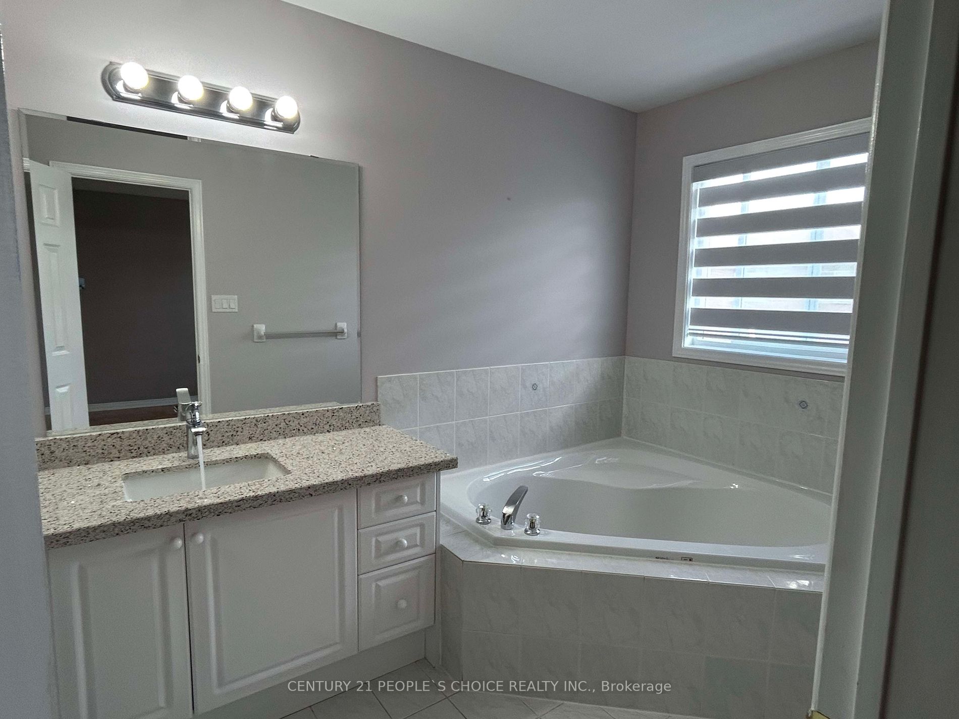 51 Echo Ridge Cres