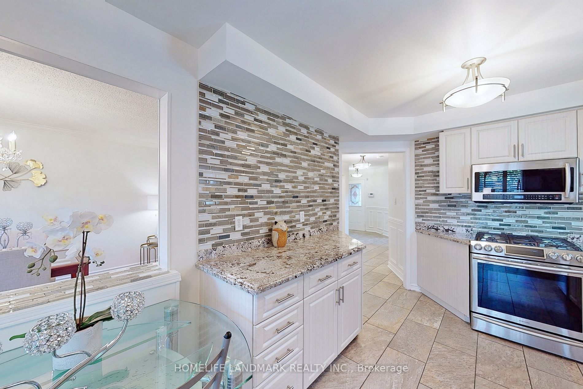 135 Stonebriar Dr