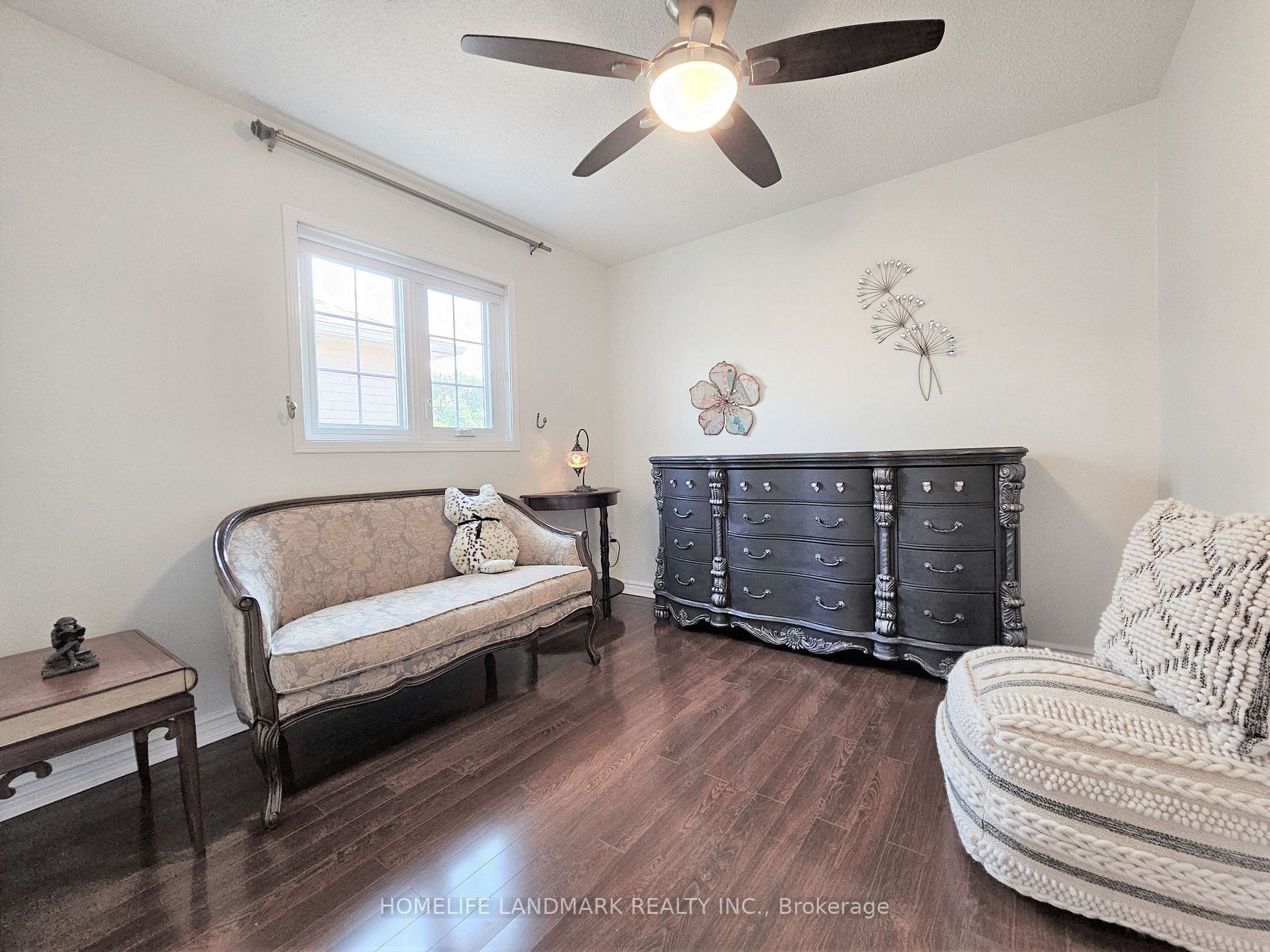 135 Stonebriar Dr
