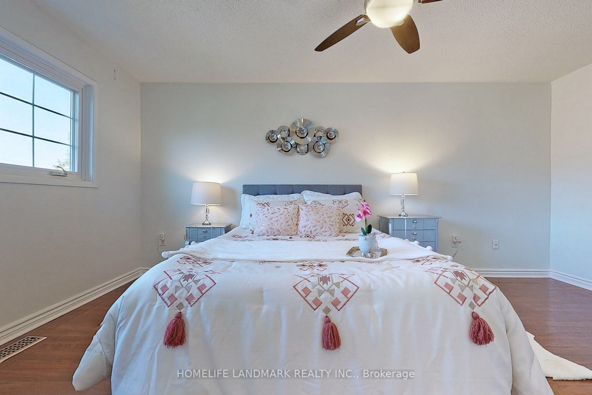 135 Stonebriar Dr