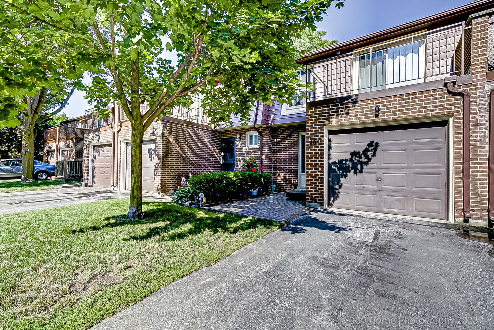 246 Tupper Blvd, #40