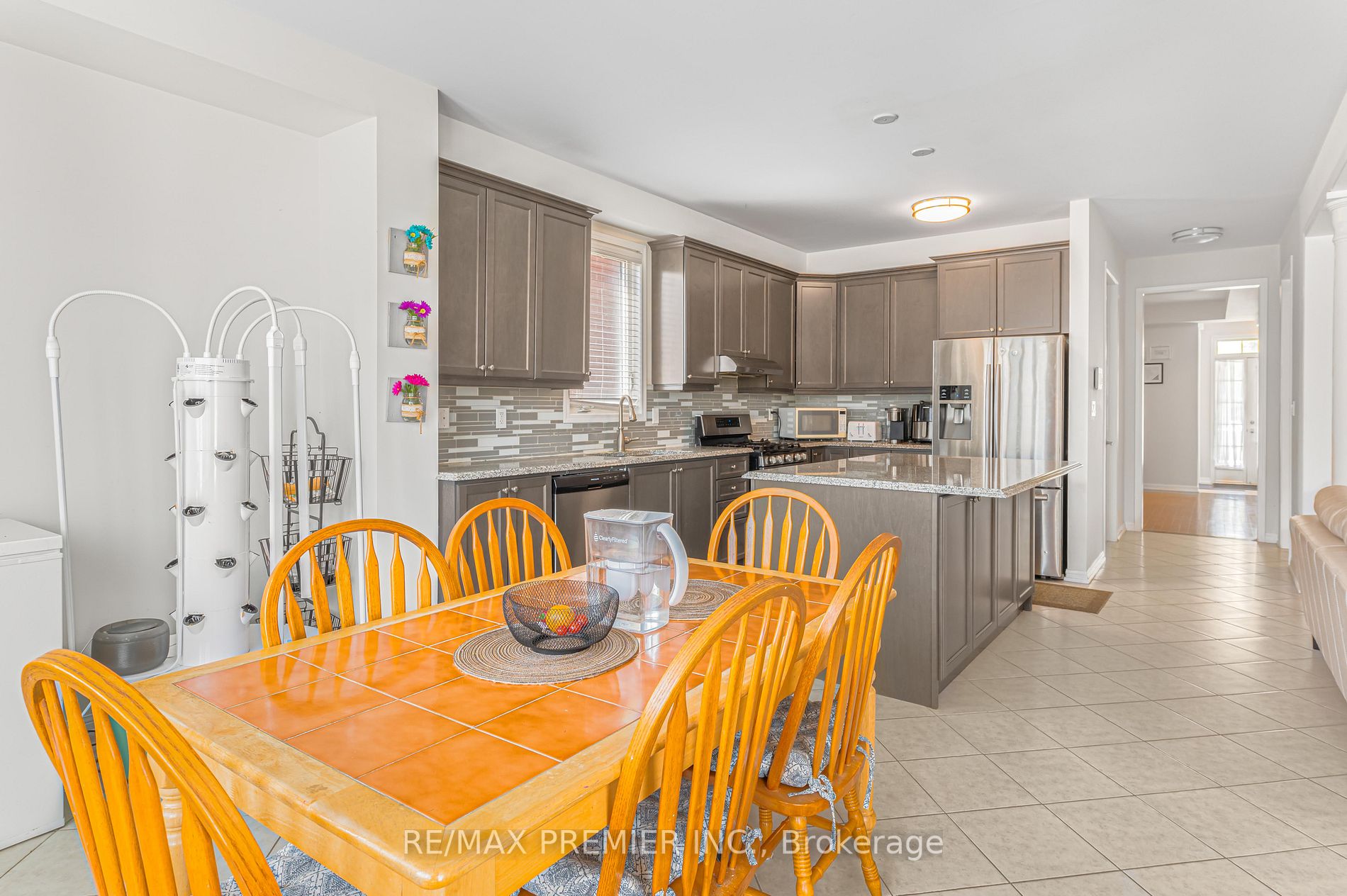 61 Demott Avenue