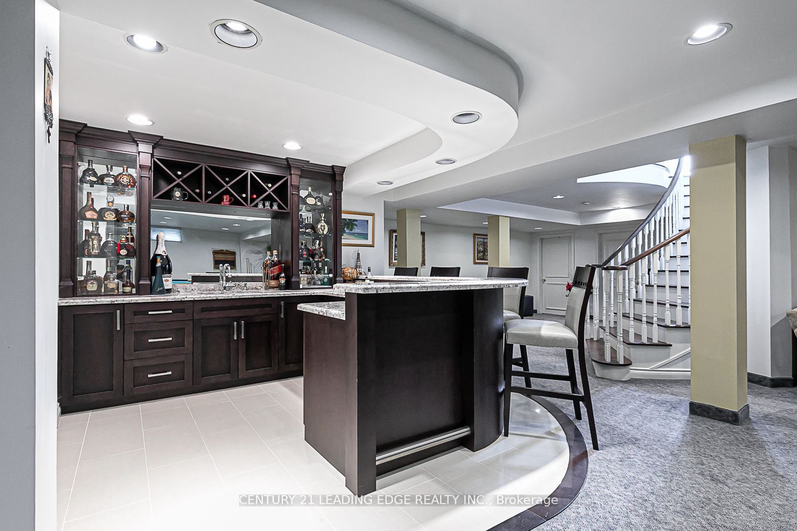 88 Ava Cres