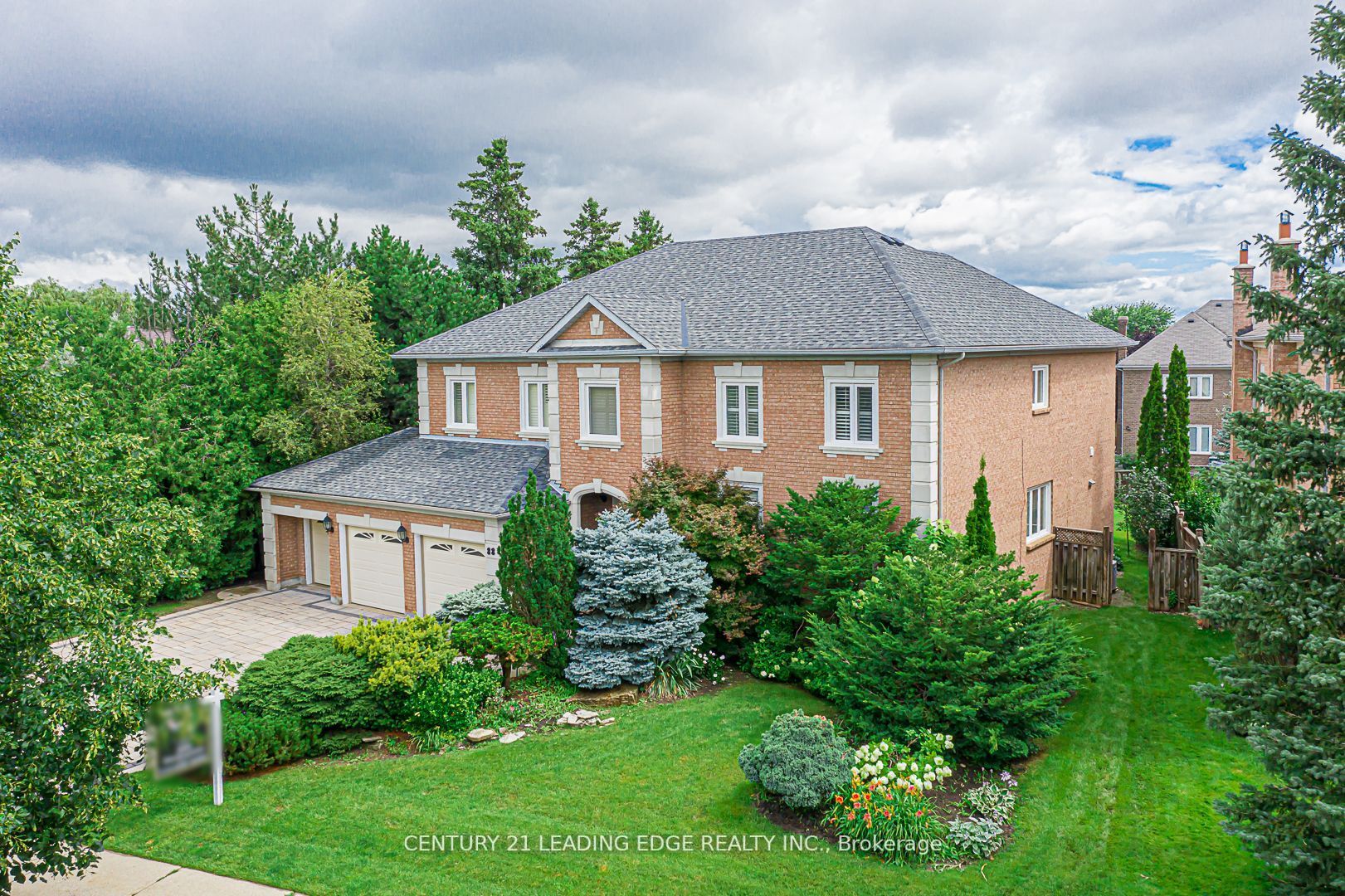 88 Ava Cres