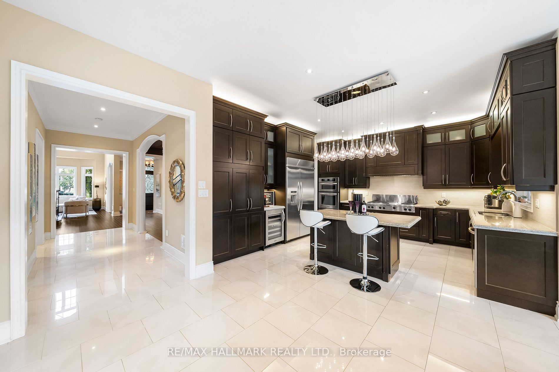 244 Grand Vellore Cres