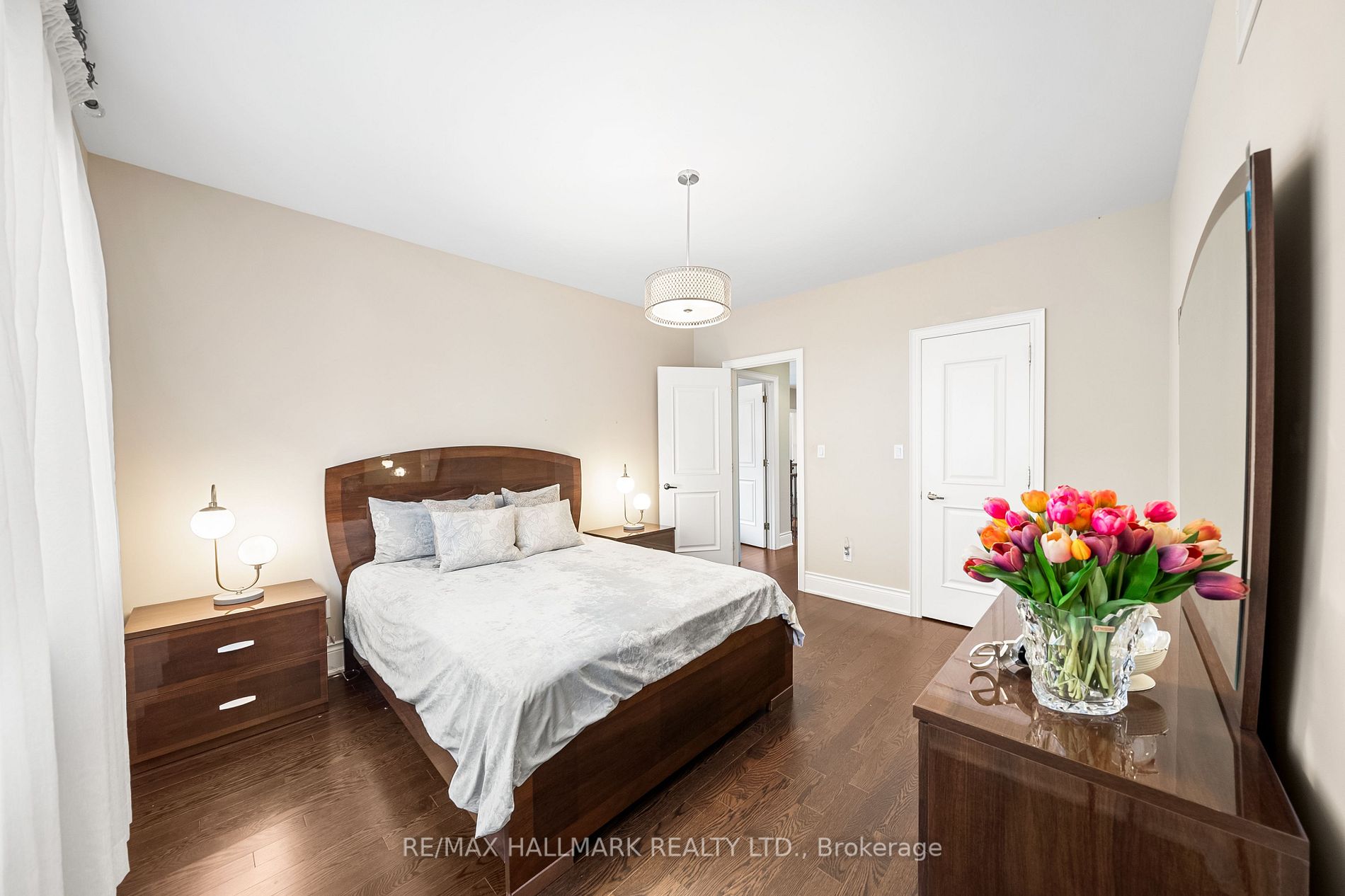 244 Grand Vellore Cres