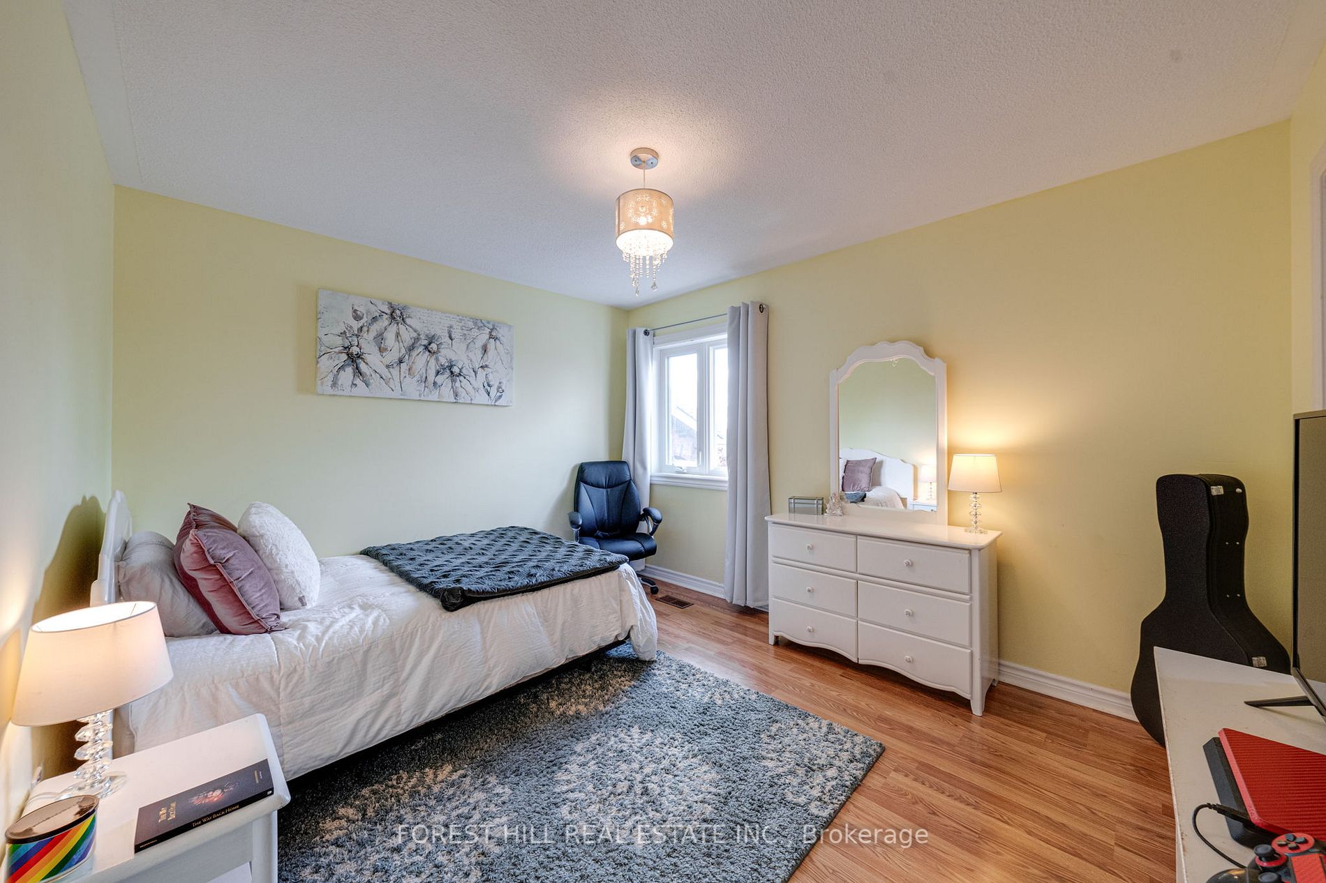 74 Cedar Springs Dr