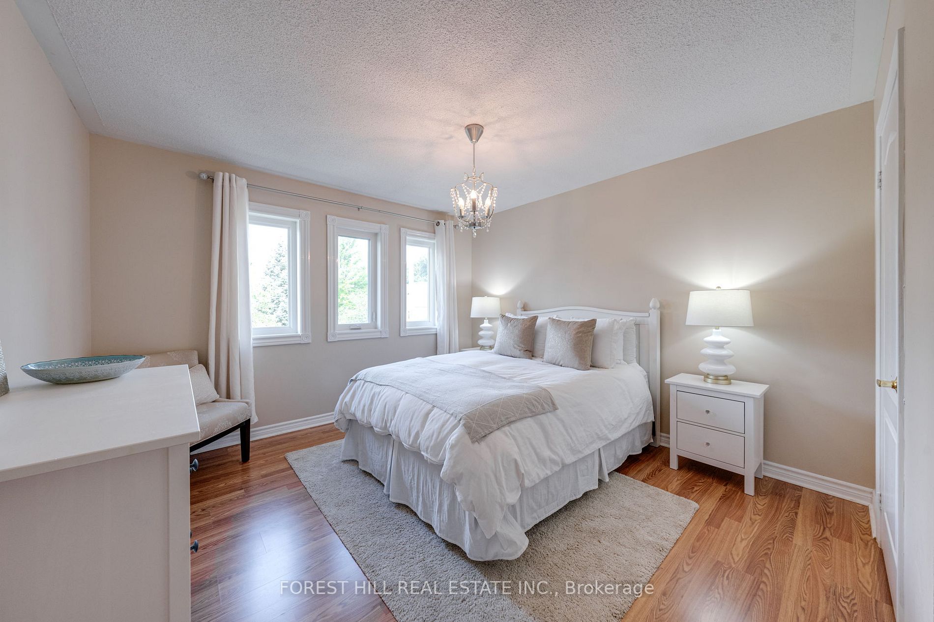 74 Cedar Springs Dr