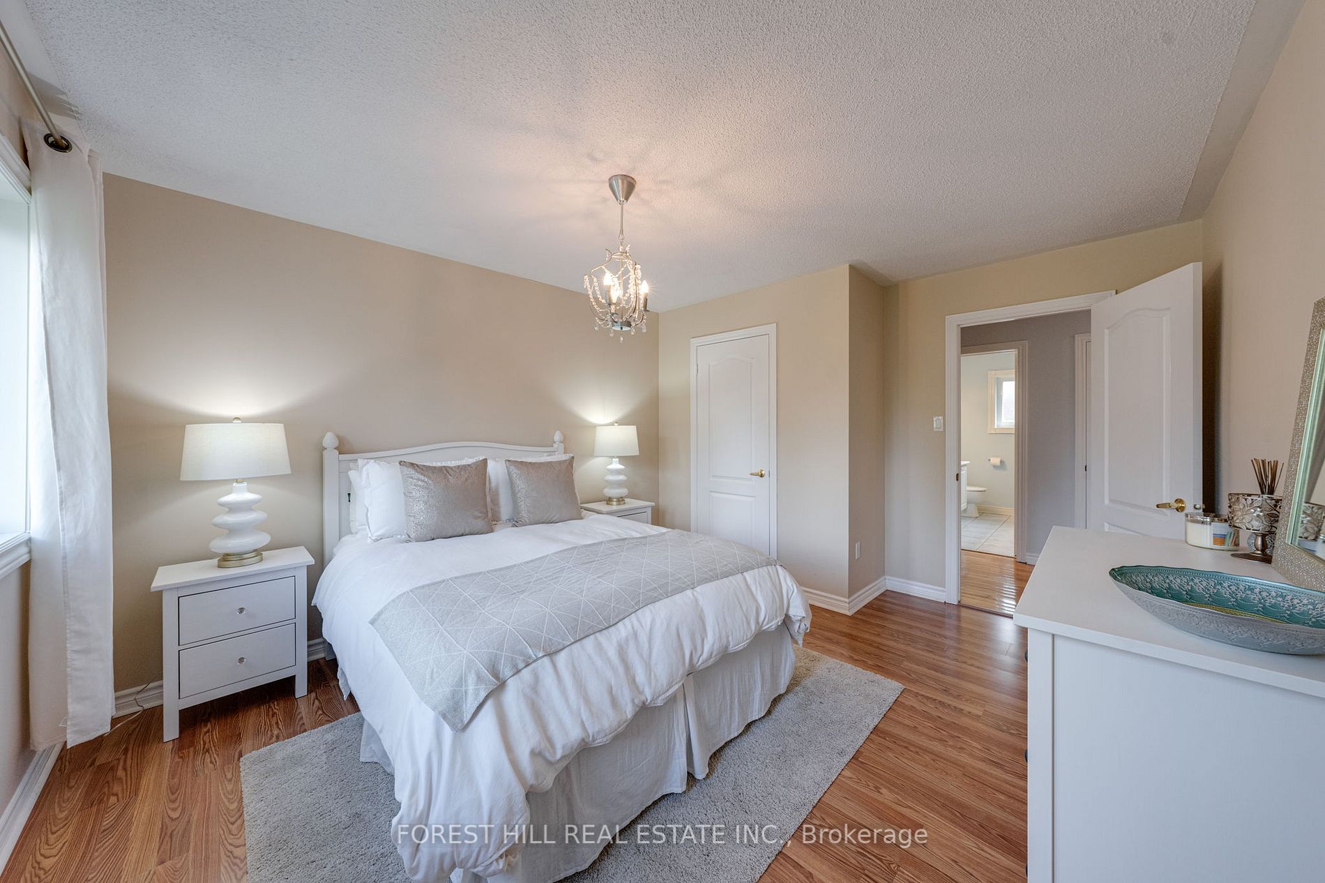 74 Cedar Springs Dr