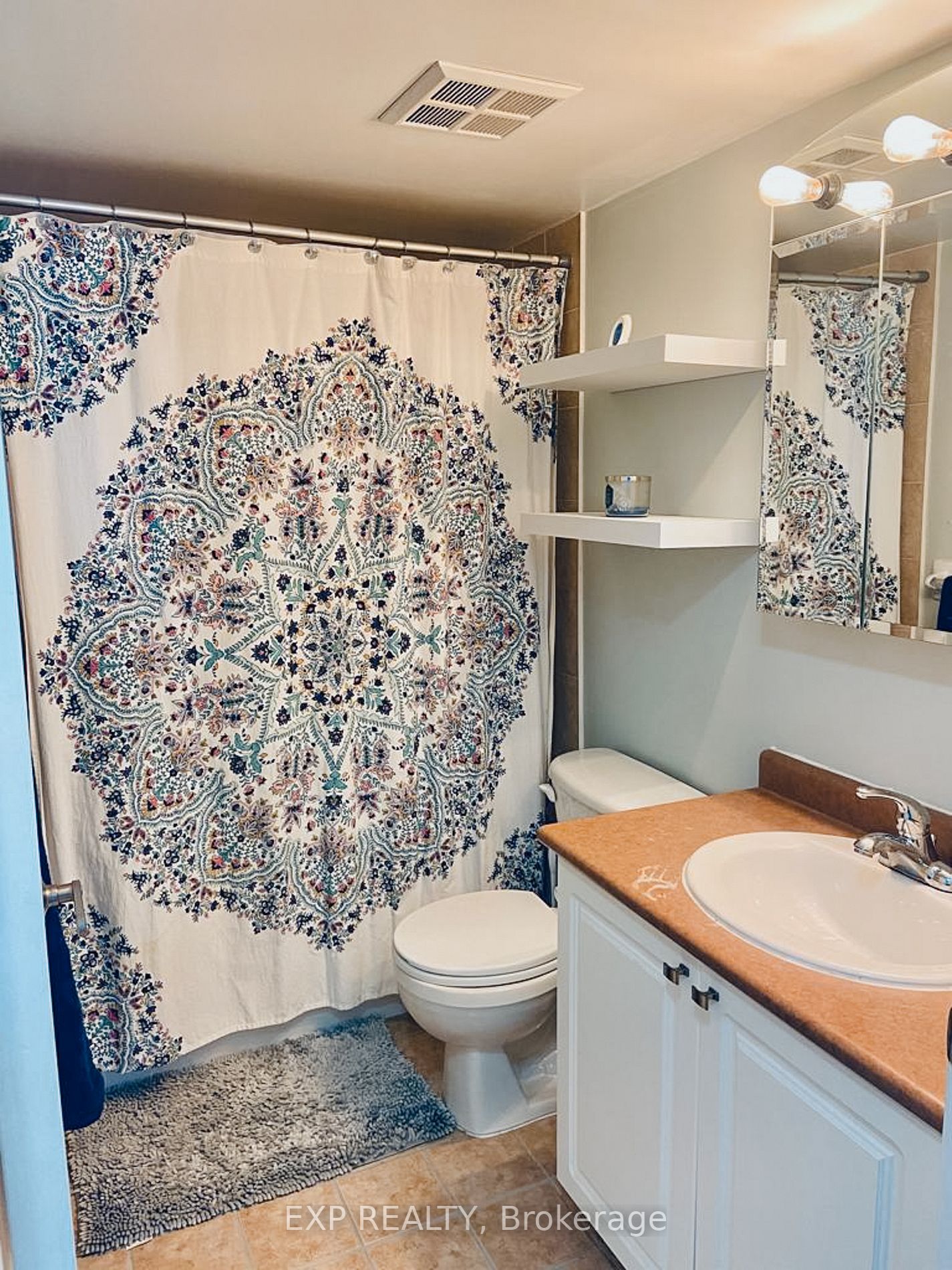 39 Oneida Crescent, #1115