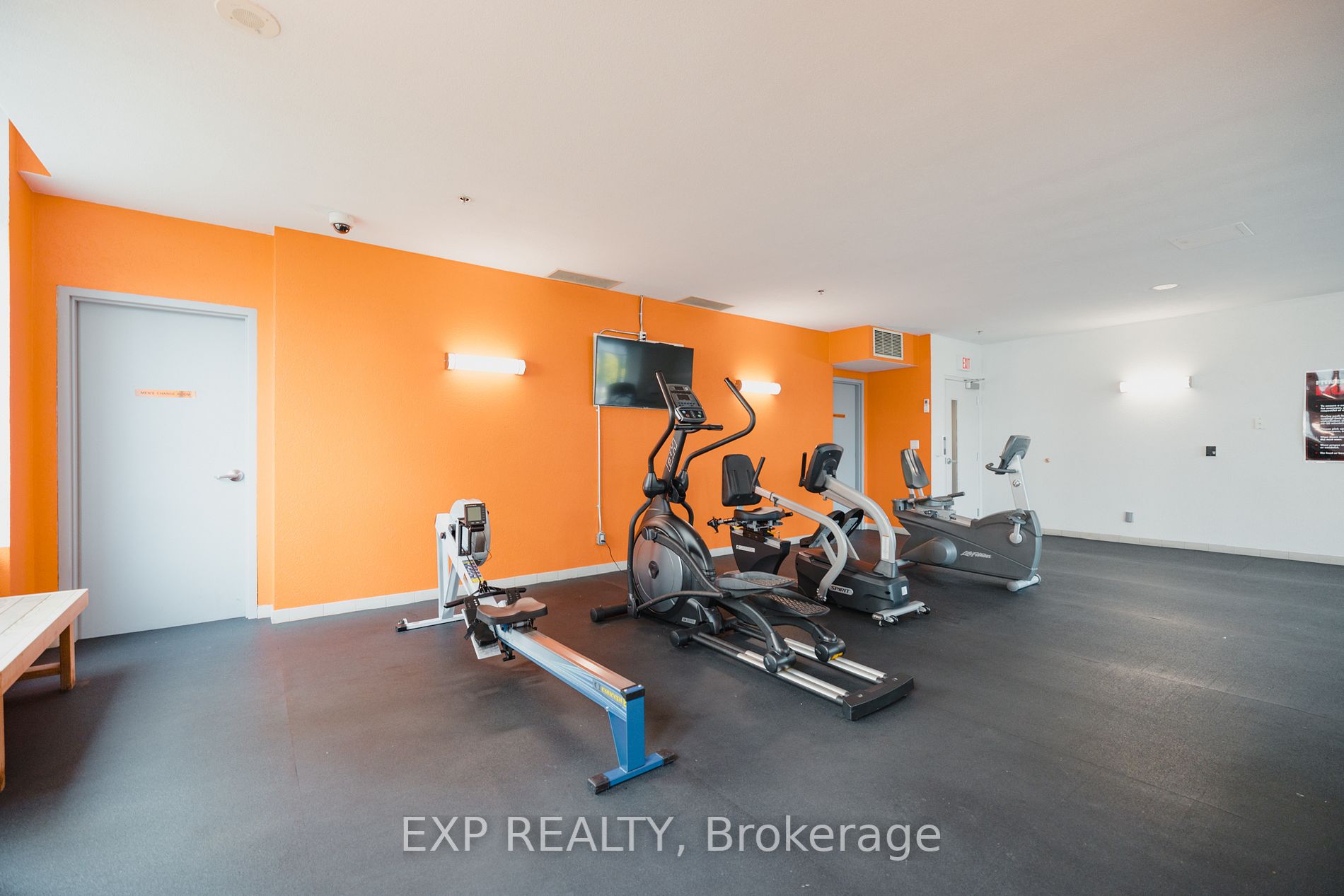 39 Oneida Crescent, #1115