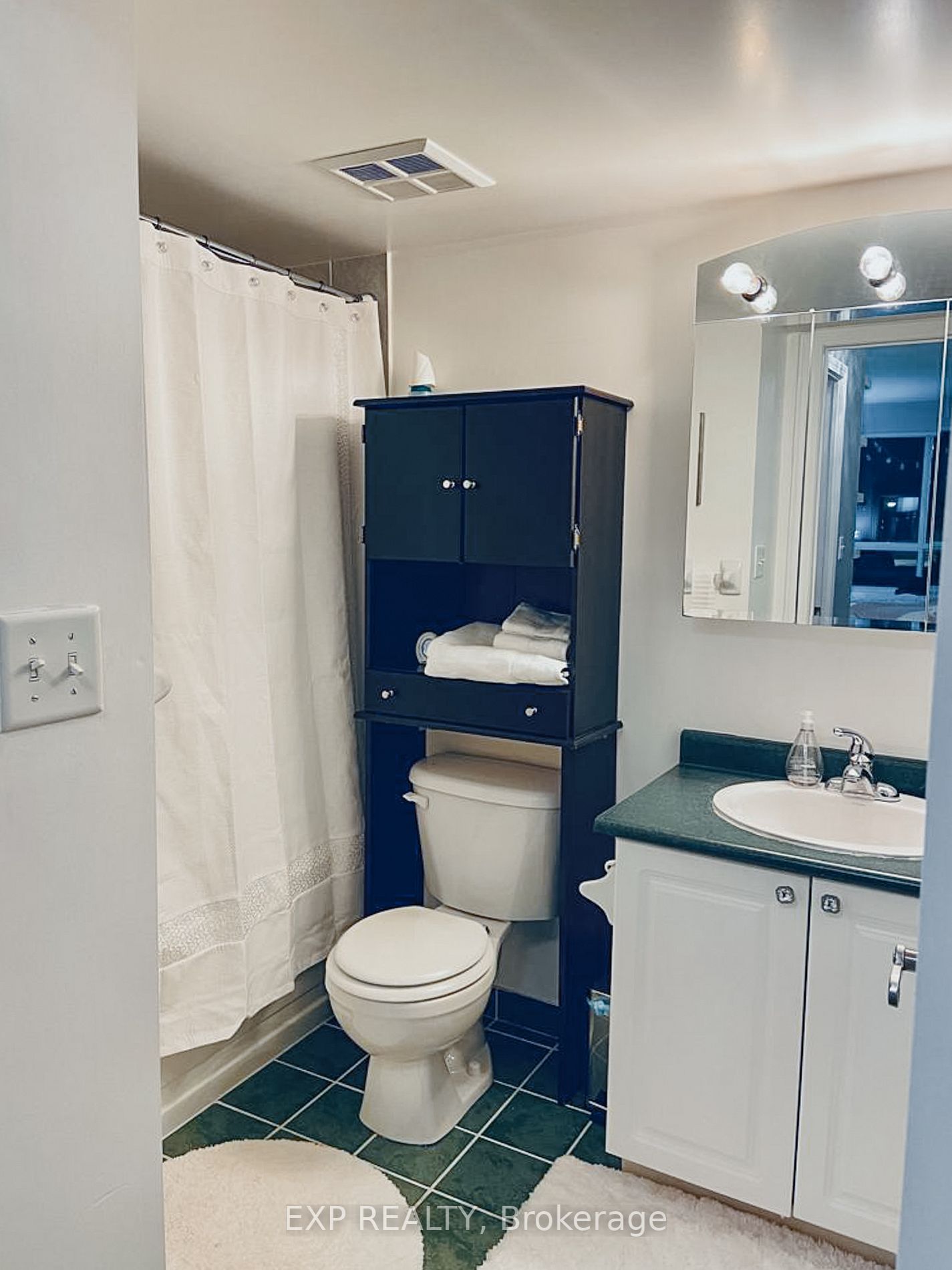 39 Oneida Crescent, #1115