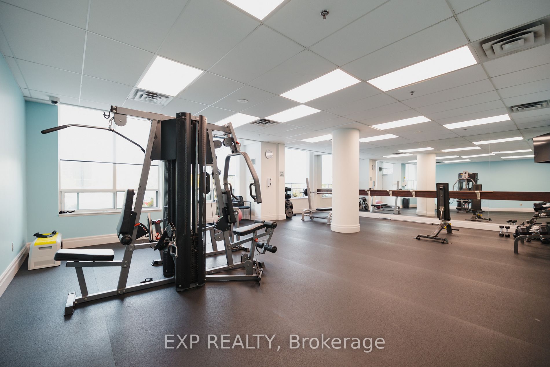 39 Oneida Crescent, #1115