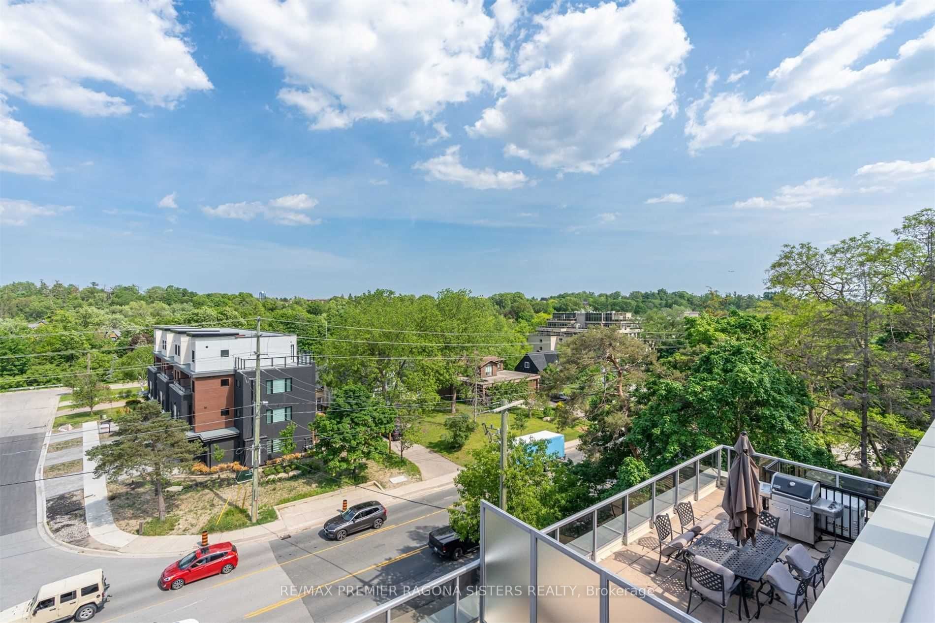 8302 Islington Ave, #216