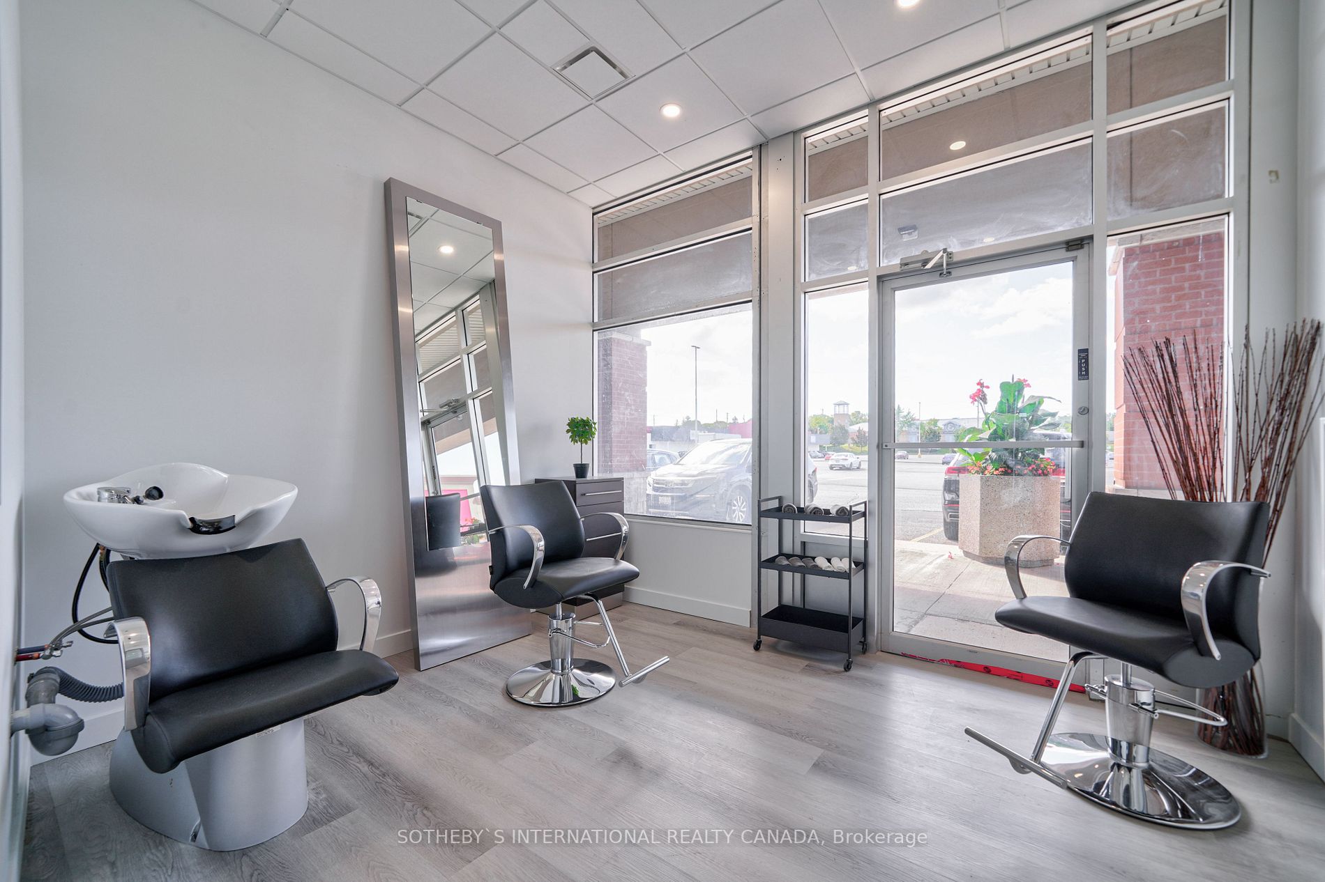 14800 Yonge St, #118B