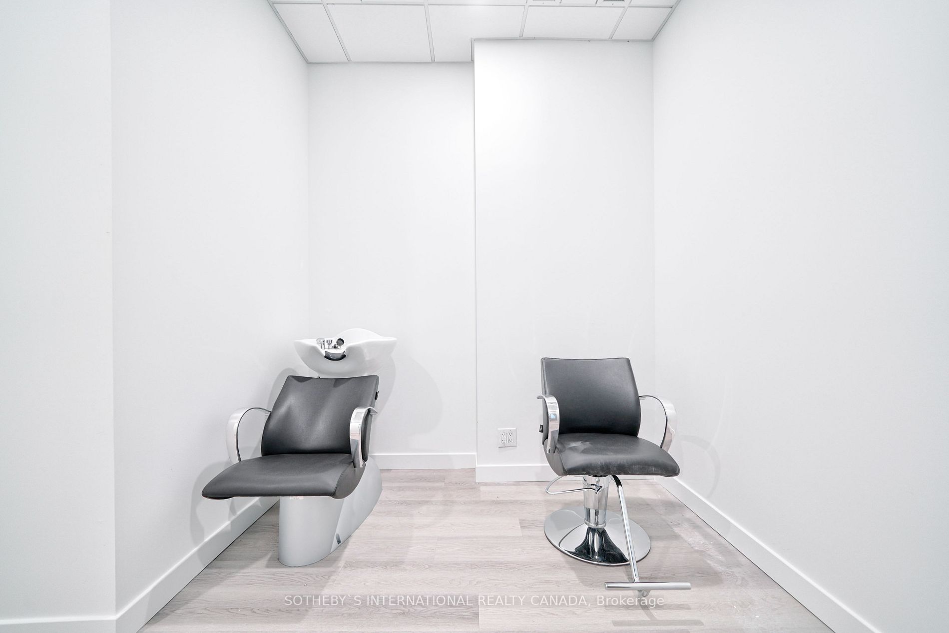 14800 Yonge St, #118A