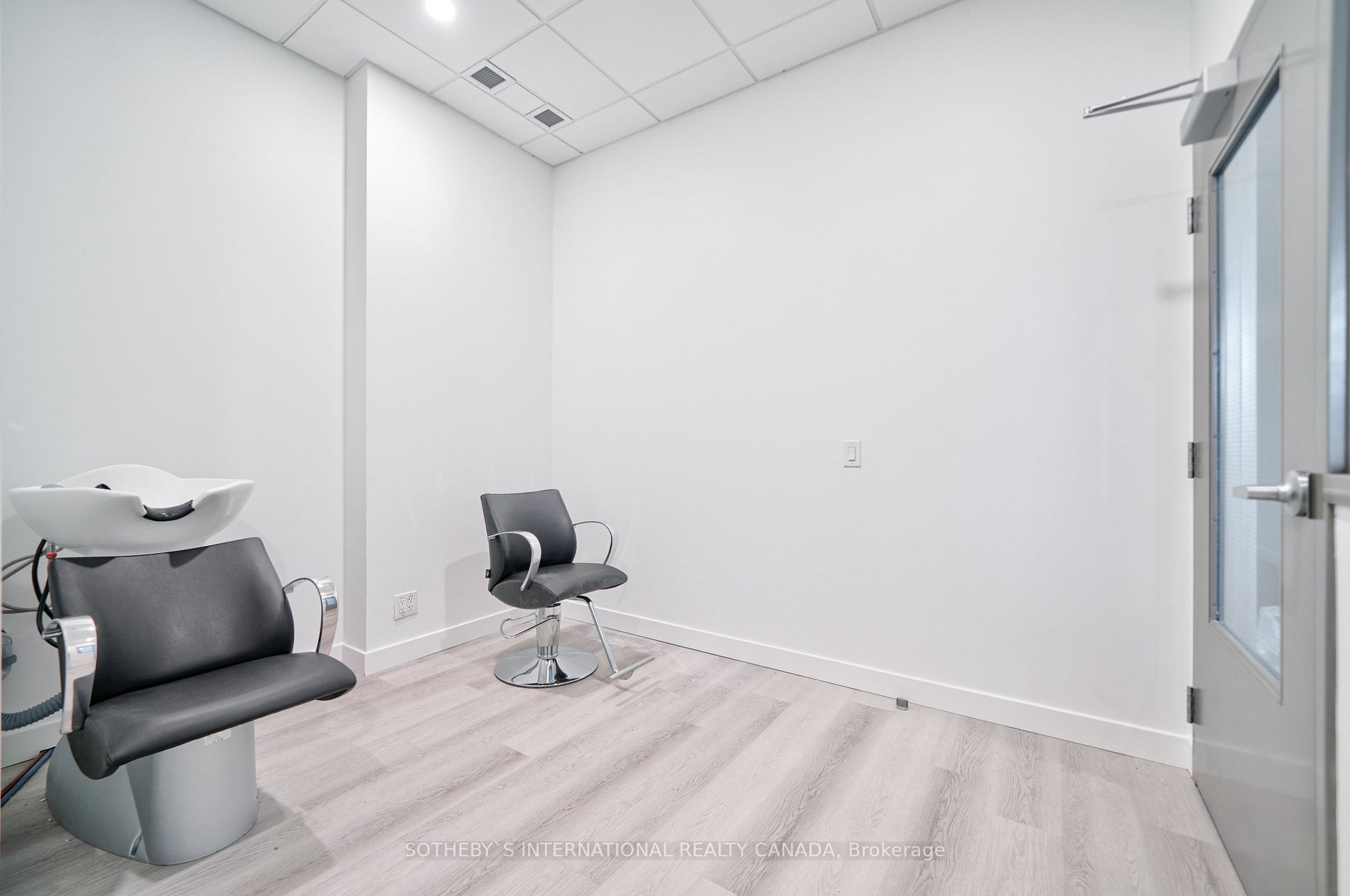 14800 Yonge St, #118A