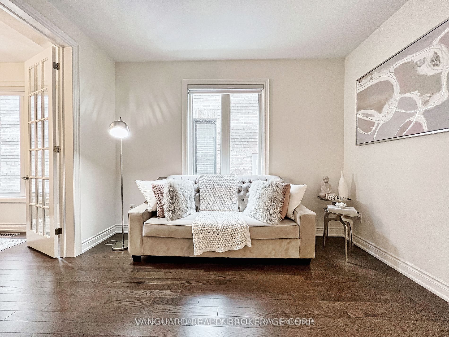 127 Citrine Dr