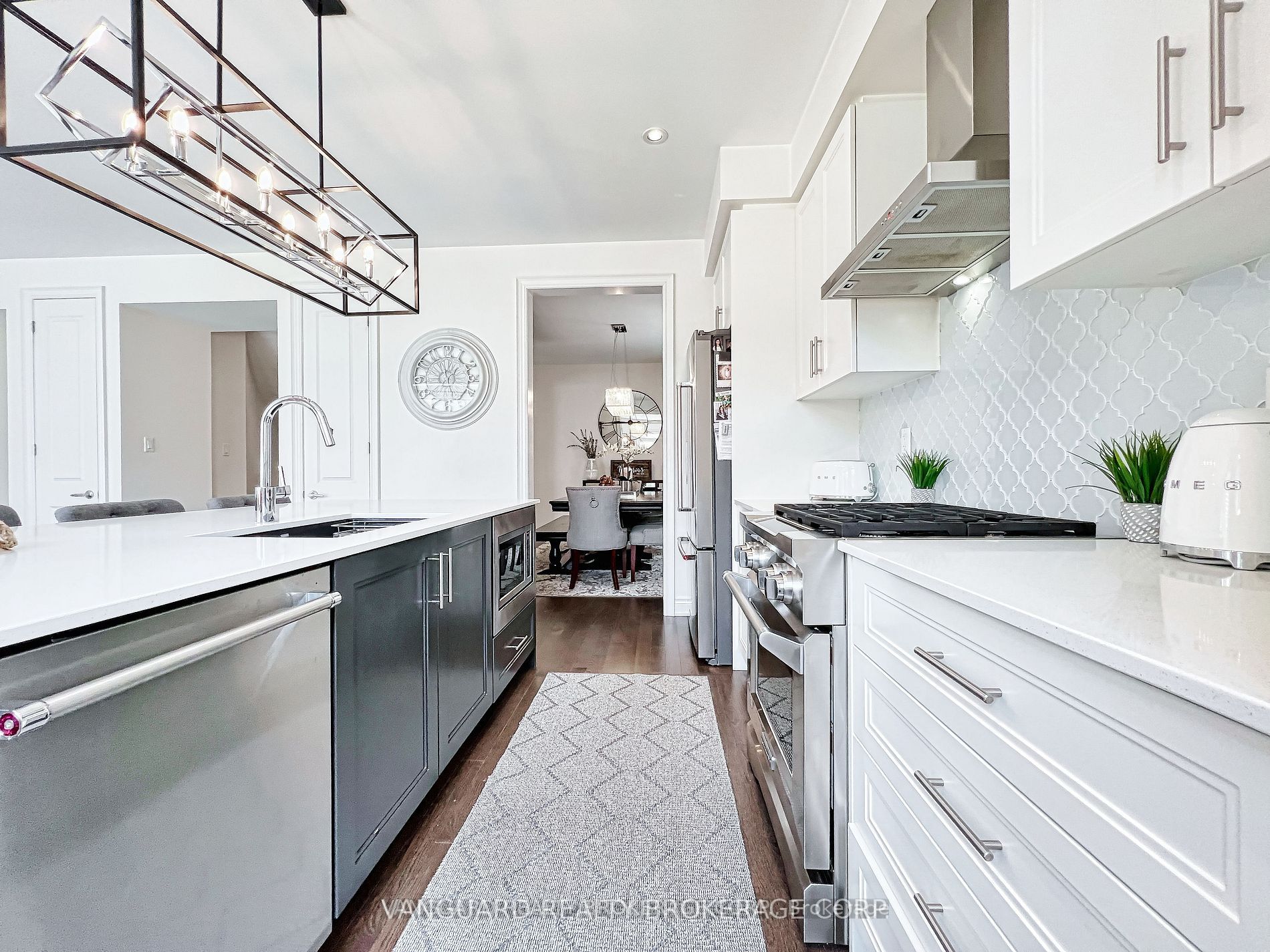 127 Citrine Dr