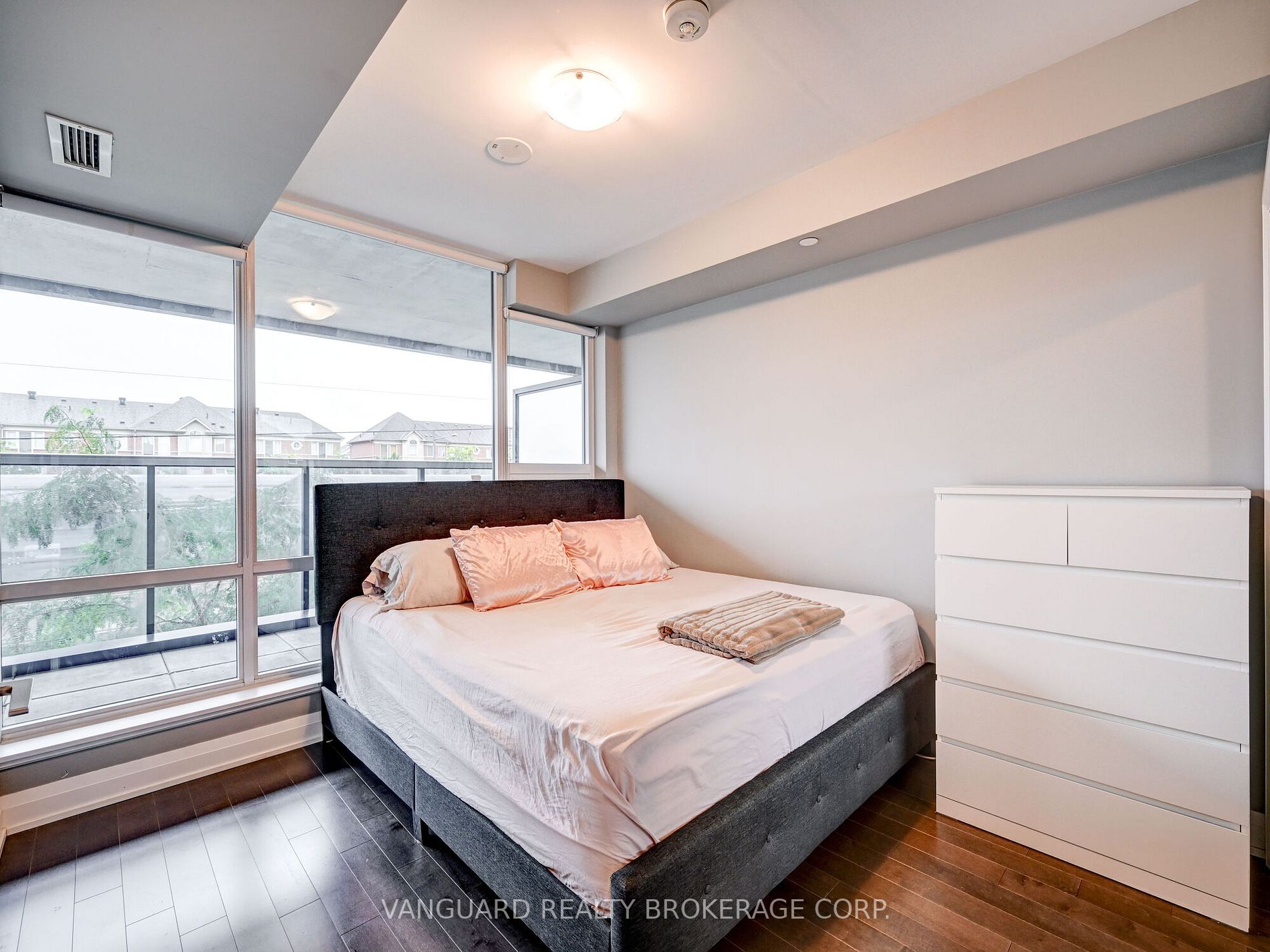 4800 Highway 7, #221