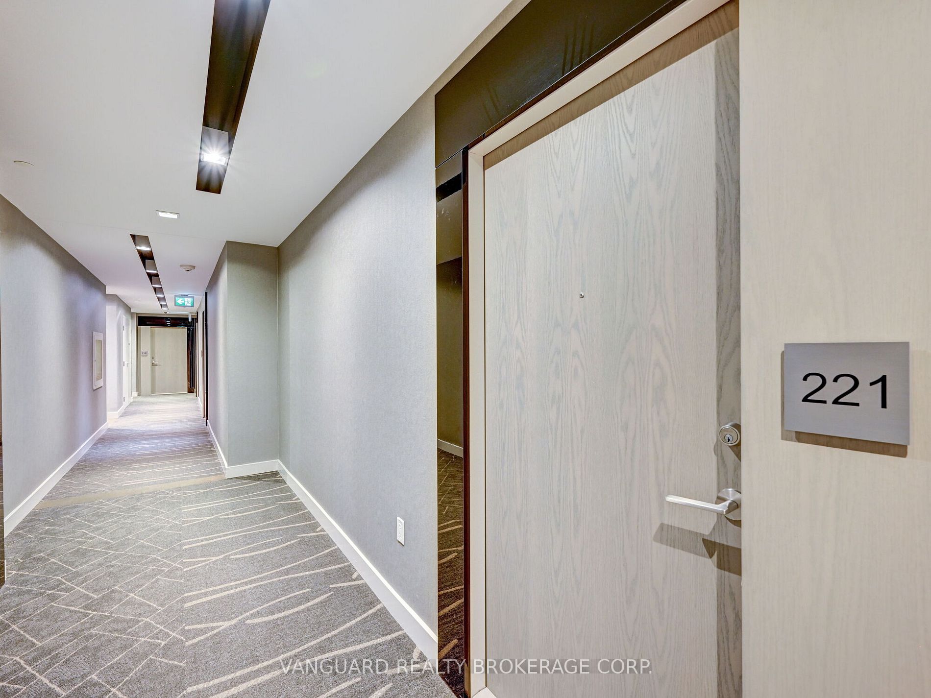 4800 Highway 7, #221