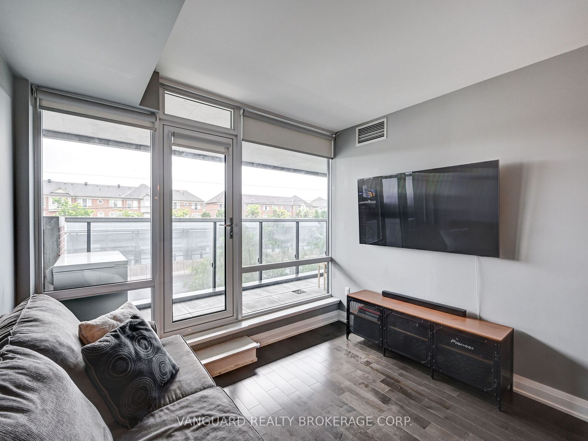 4800 Highway 7, #221