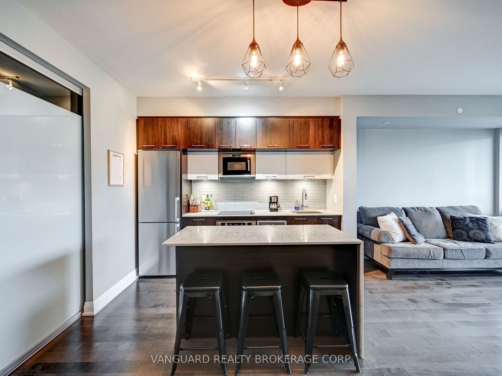 4800 Highway 7, #221