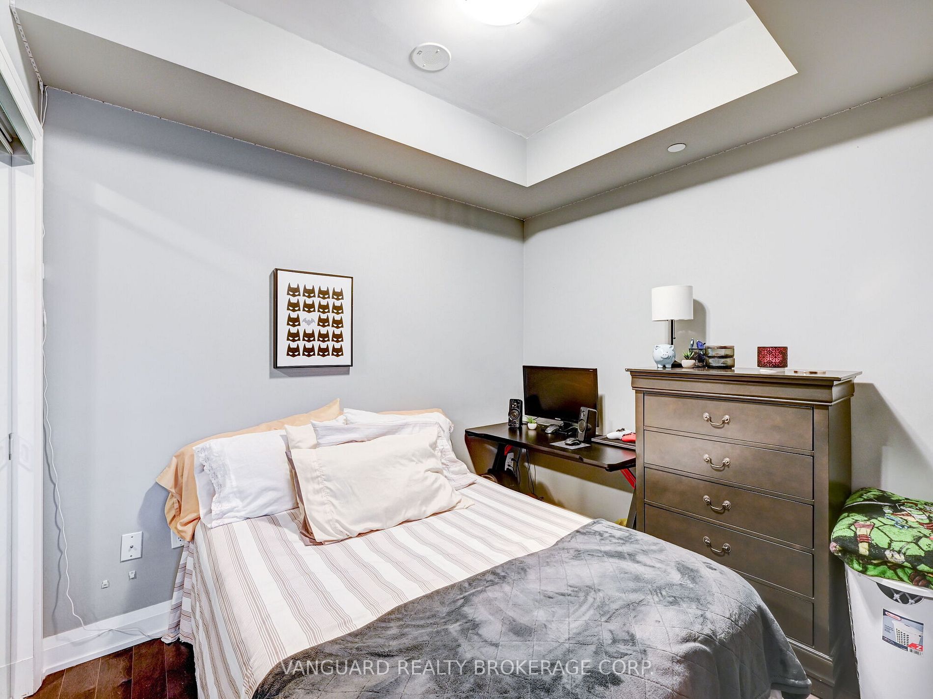 4800 Highway 7, #221