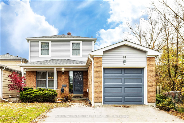 19 Lillooet Cres S, Richmond Hill
