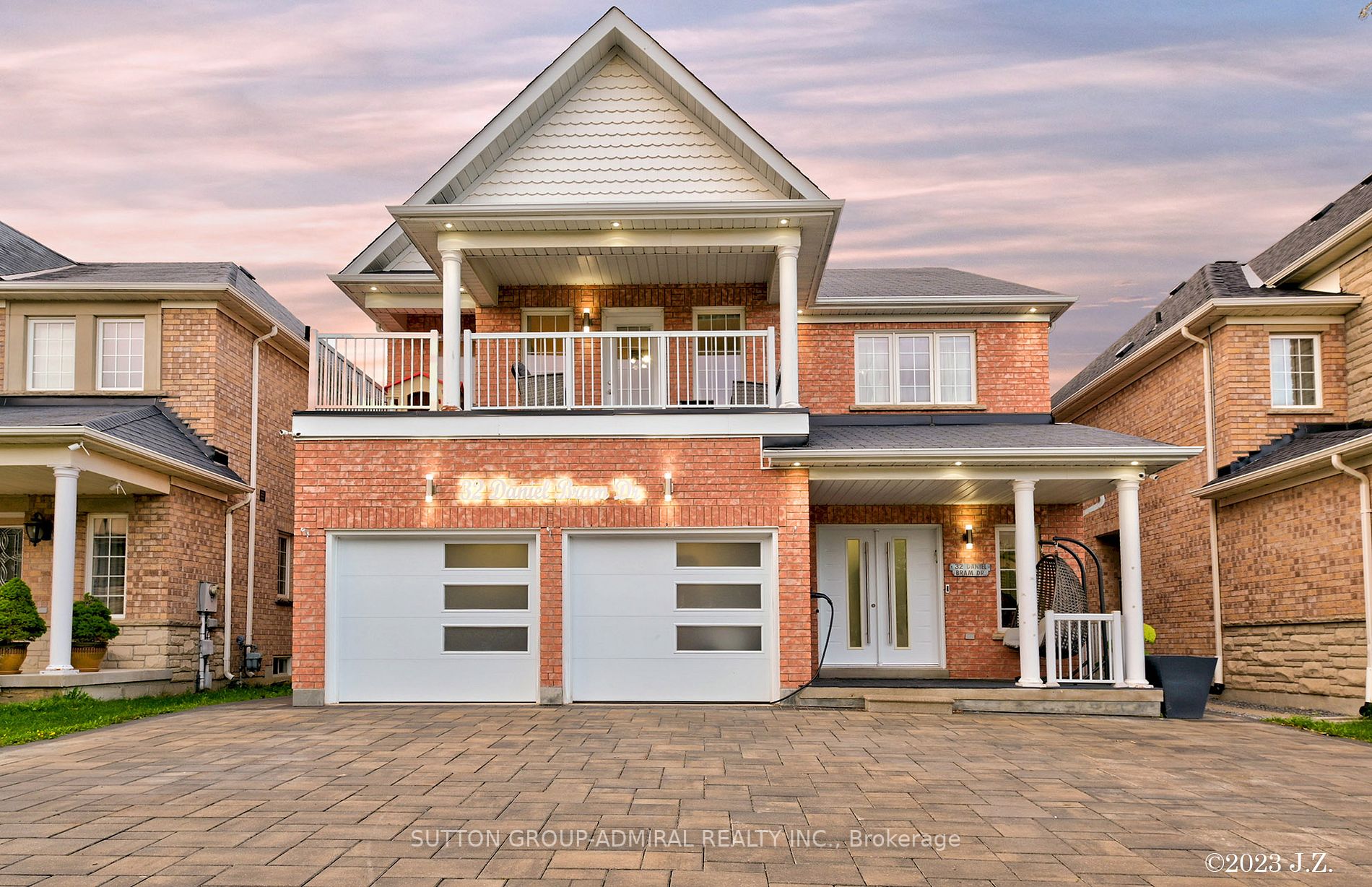 32 Daniel Bram Dr