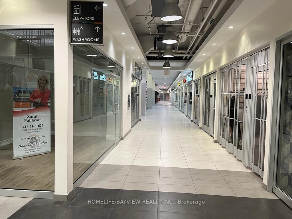 7181 Yonge St E, #213