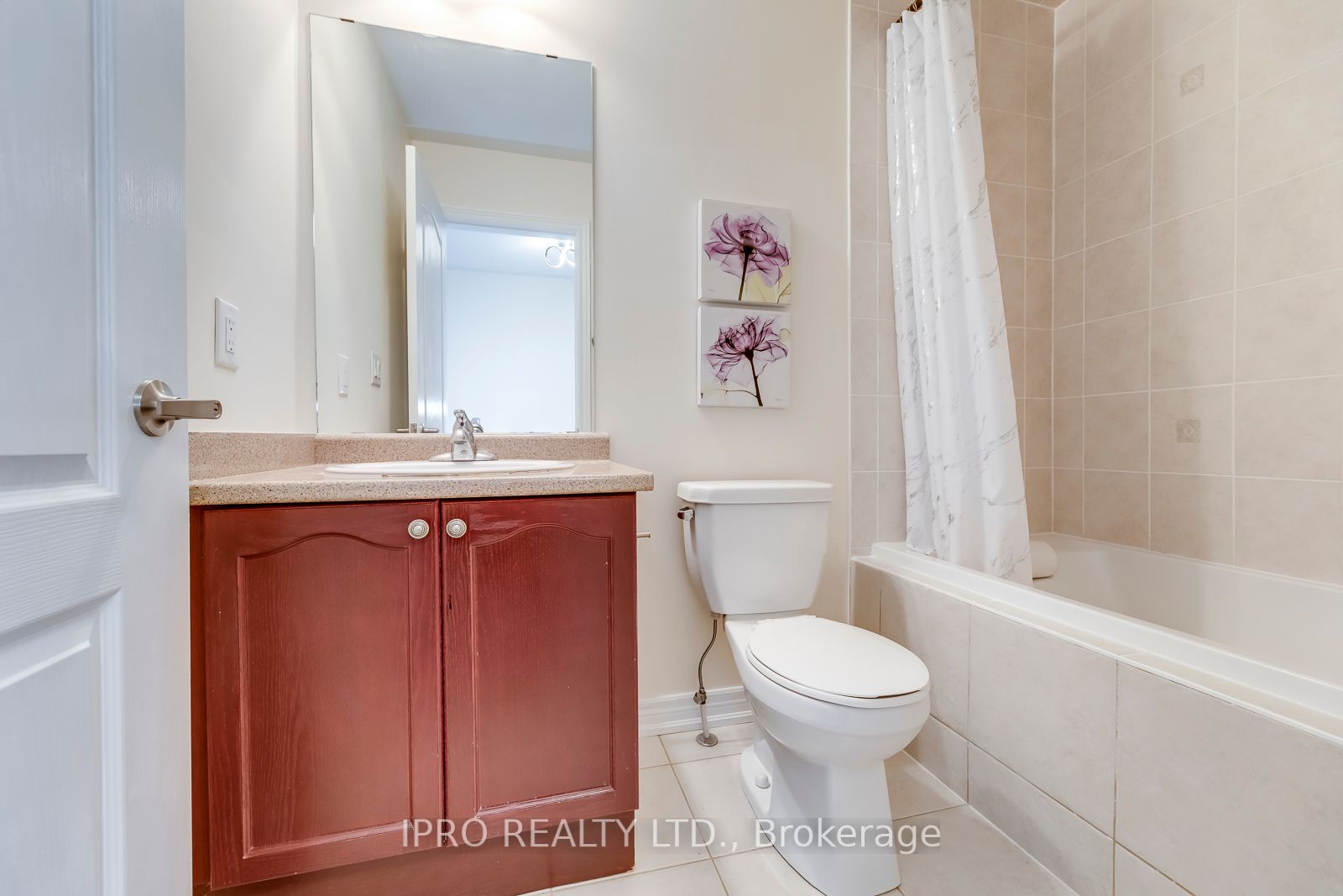5 Valliere Dr