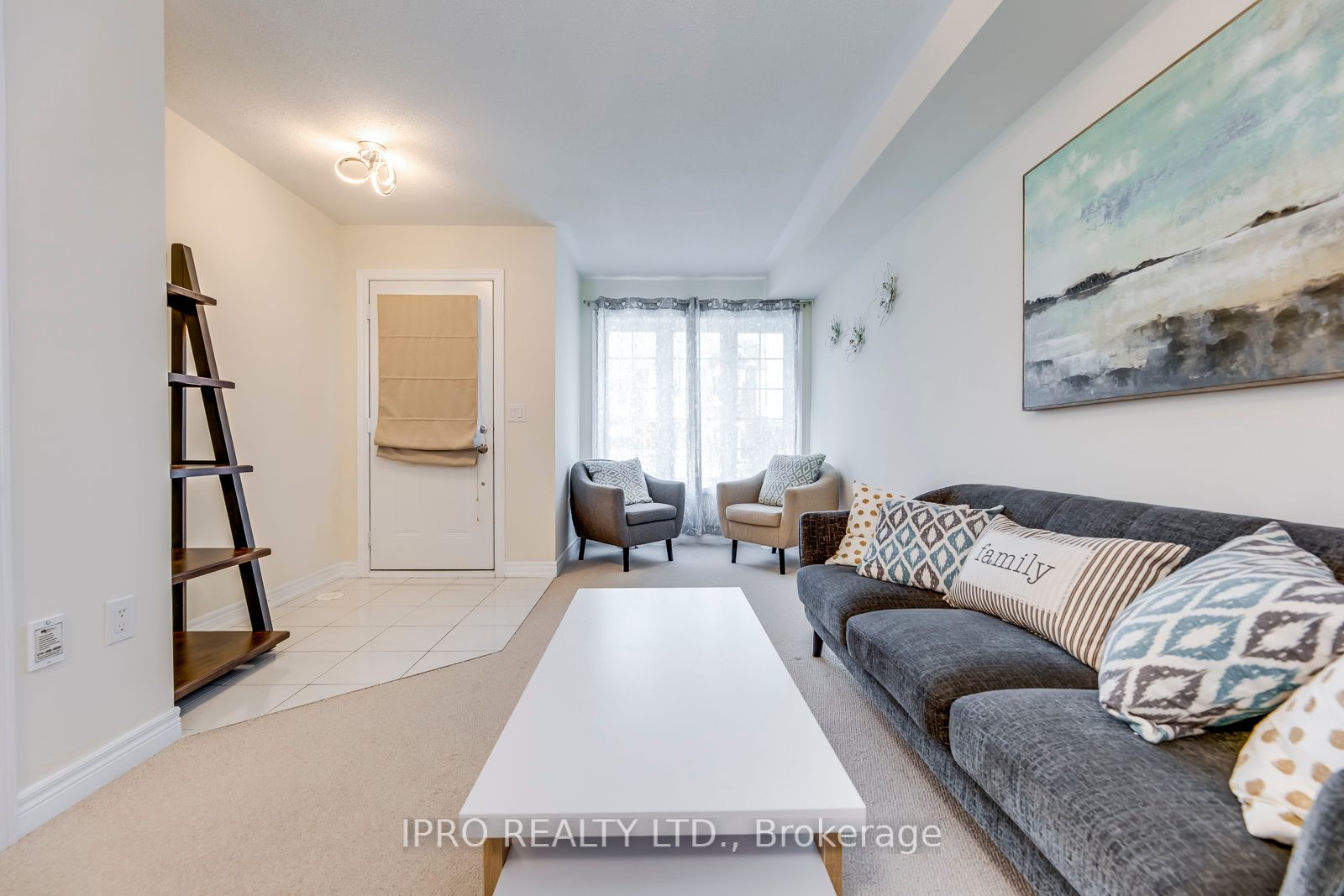 5 Valliere Dr